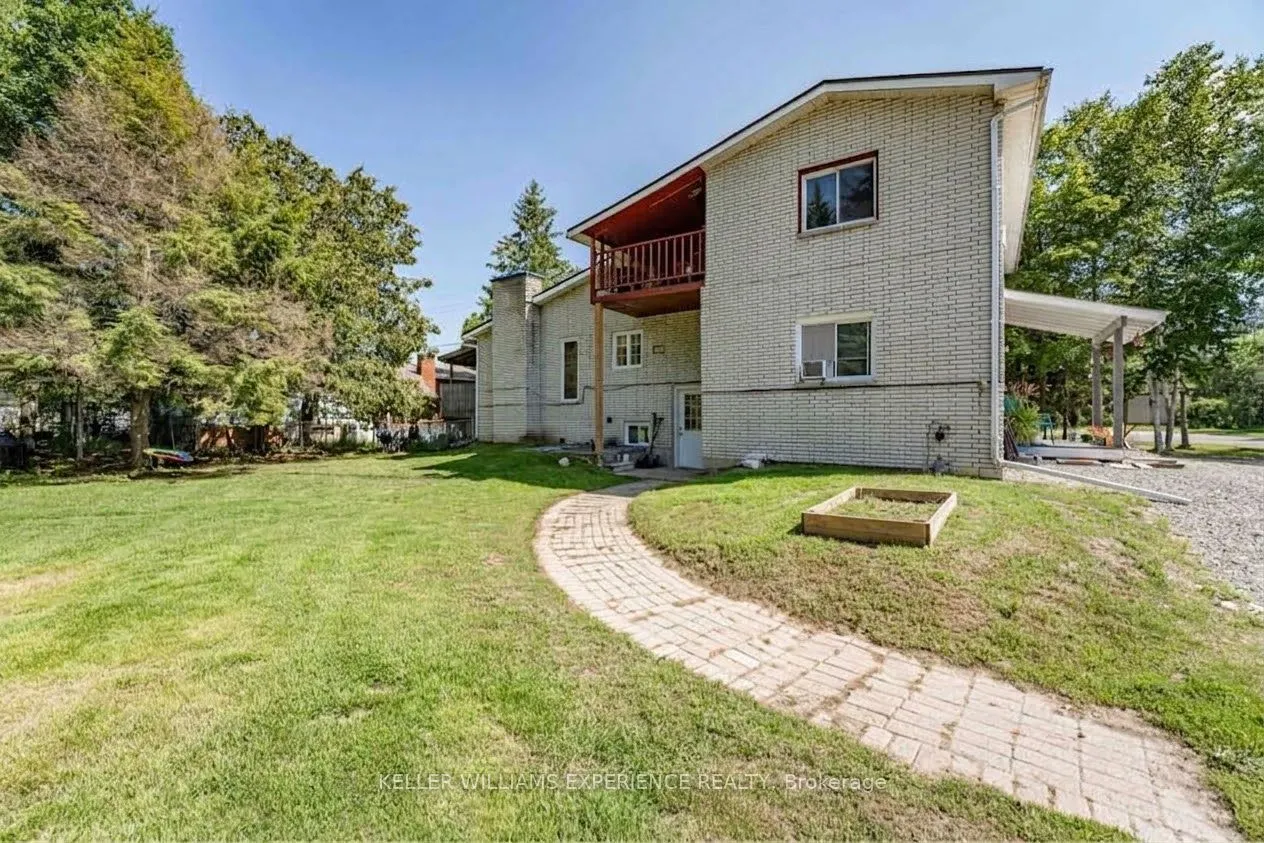 8867 Mckinnon Road