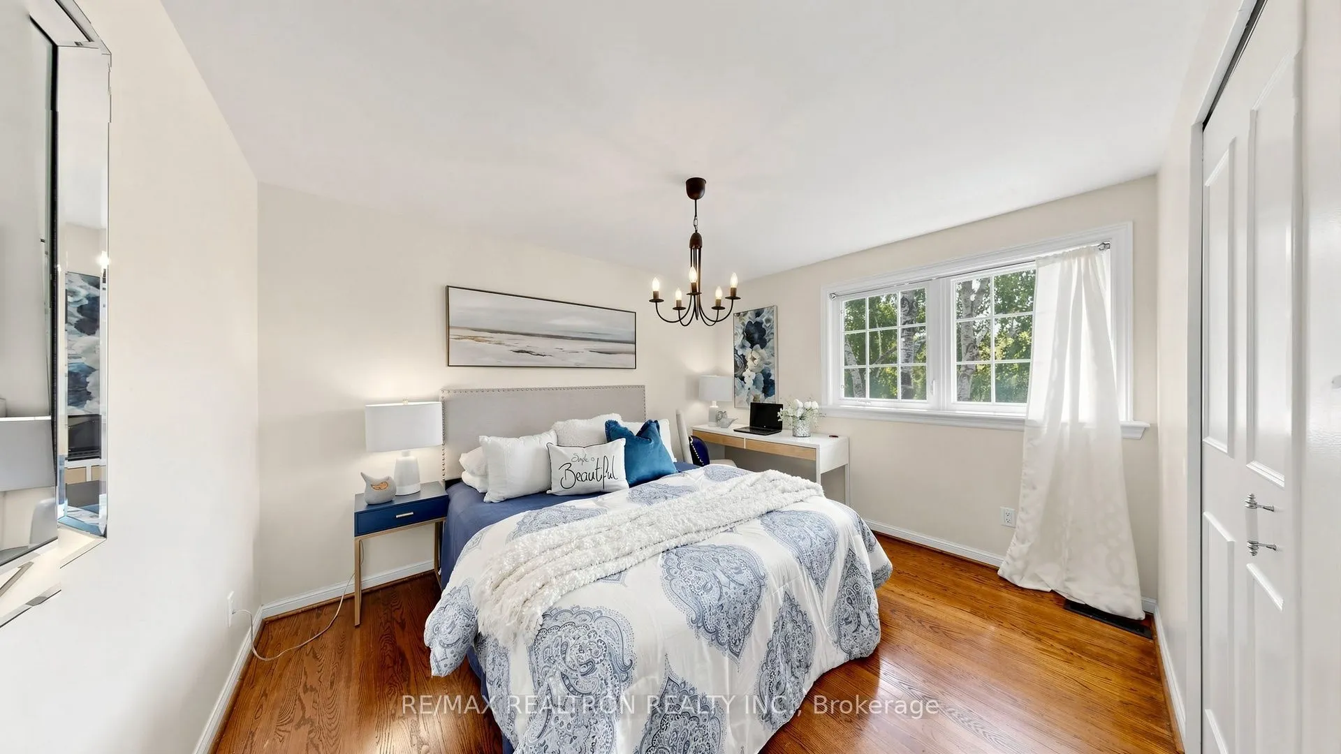 14 Oak Grove Court