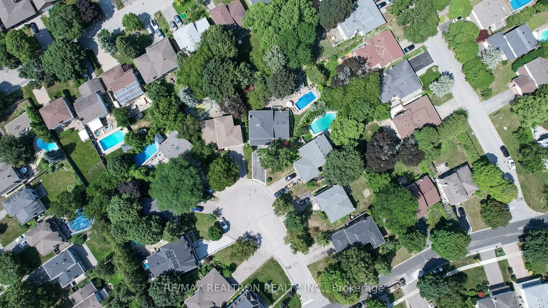 14 Oak Grove Court