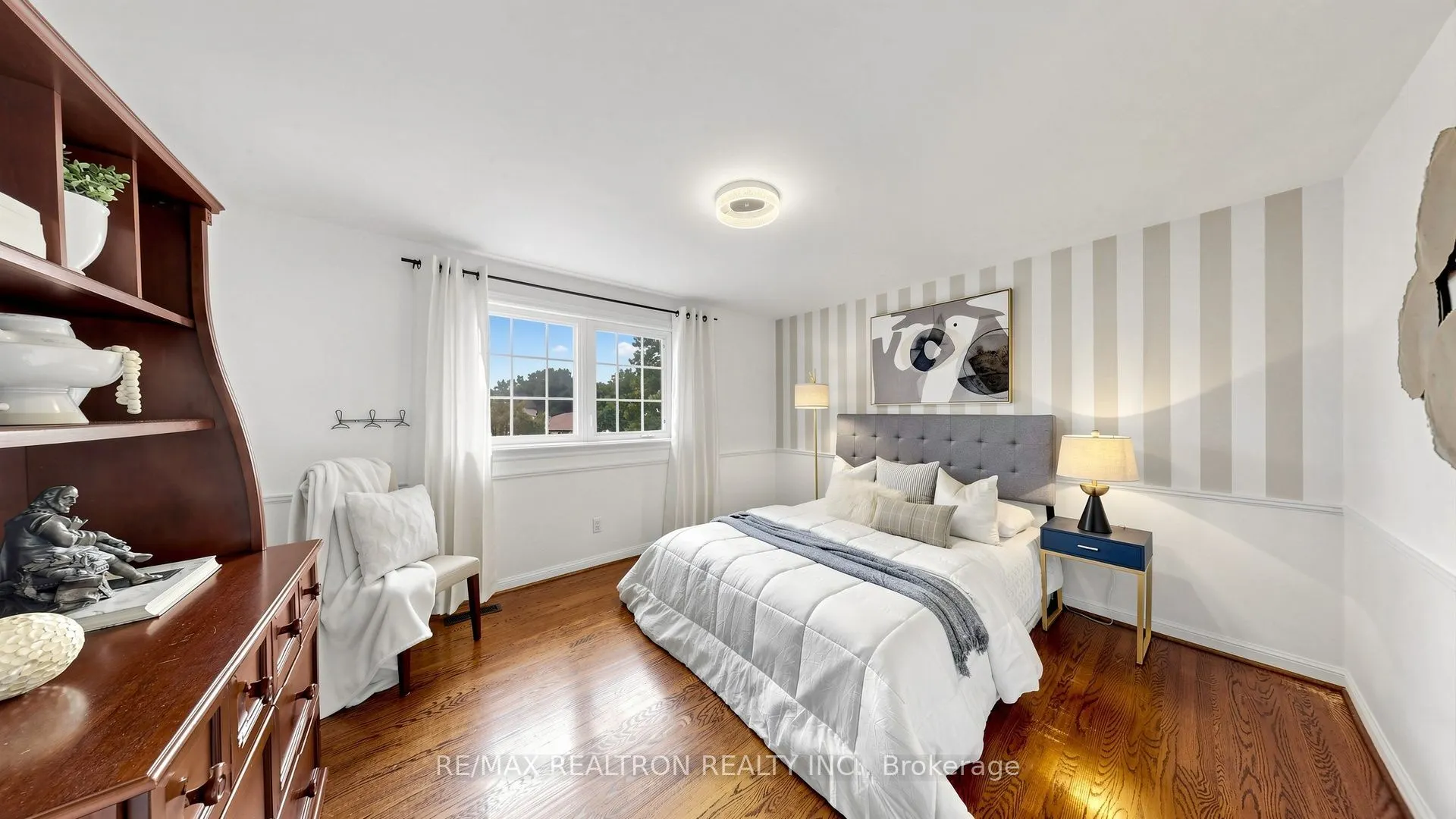 14 Oak Grove Court