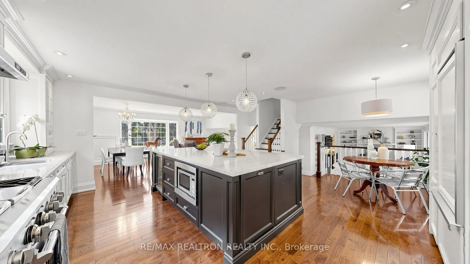 14 Oak Grove Court