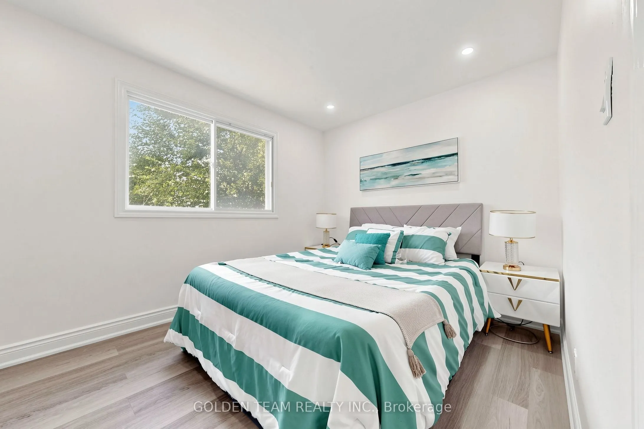 78 Riveredge Drive