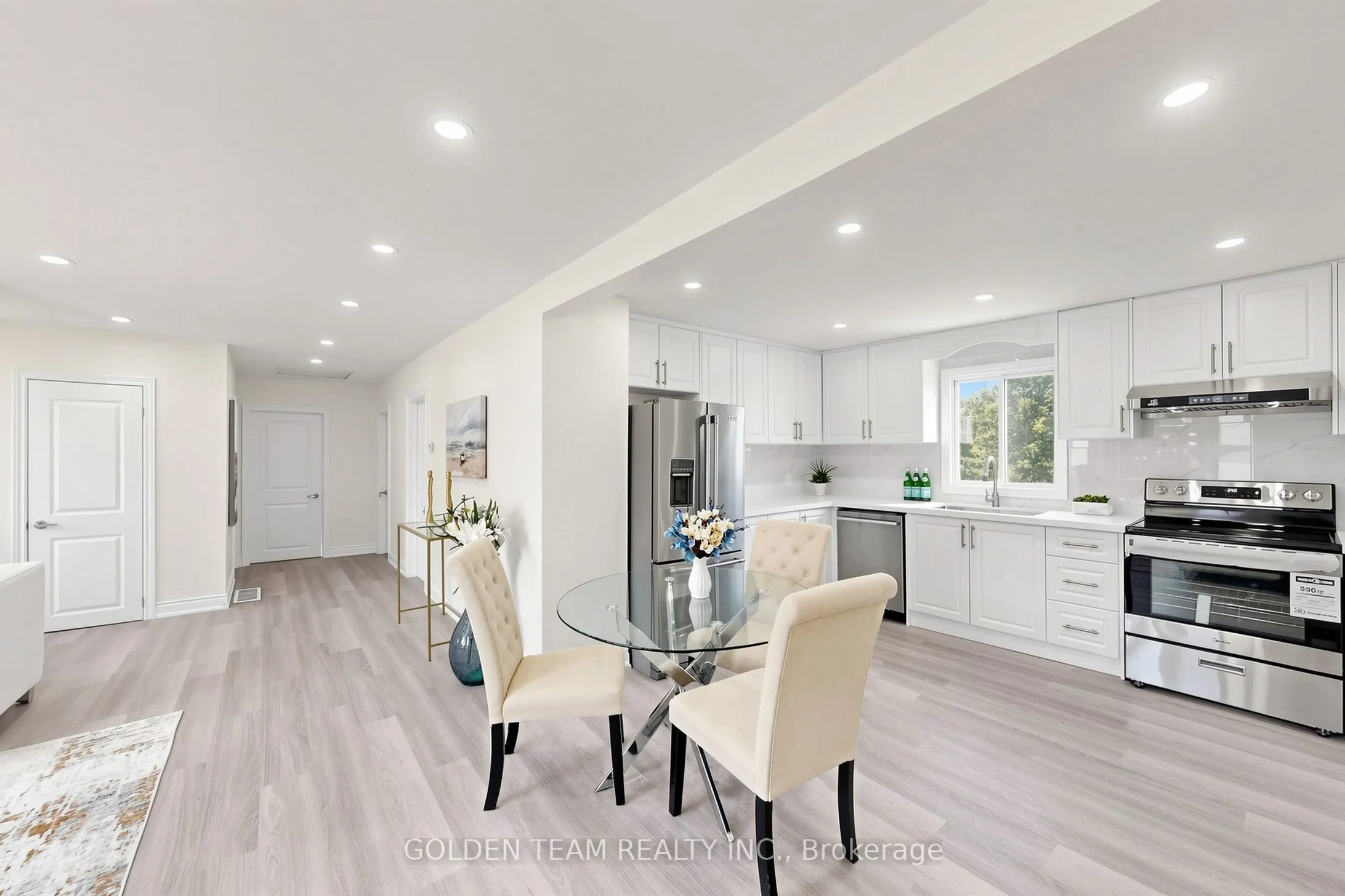 78 Riveredge Drive