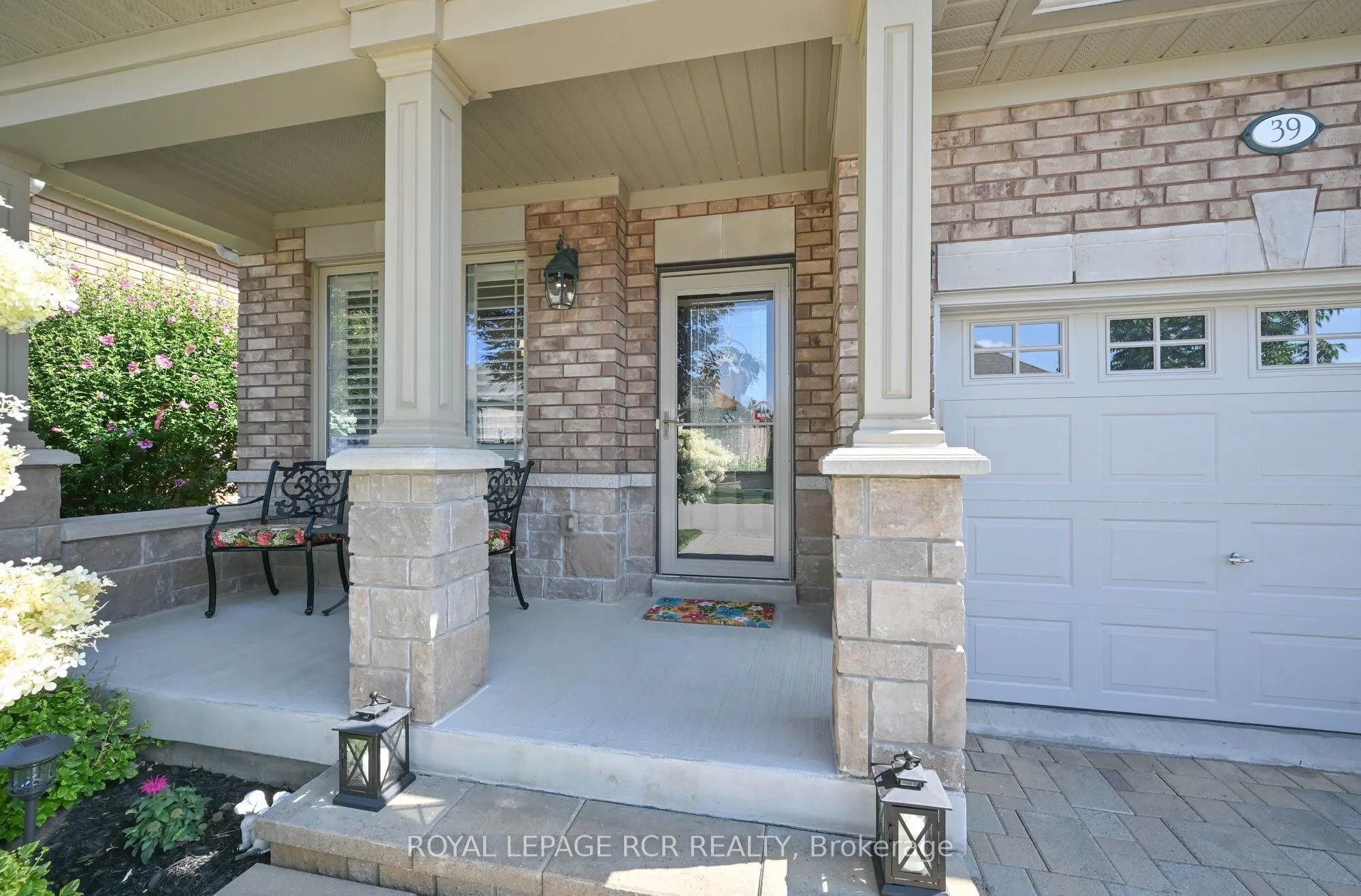 39 Westmount Drive #19
