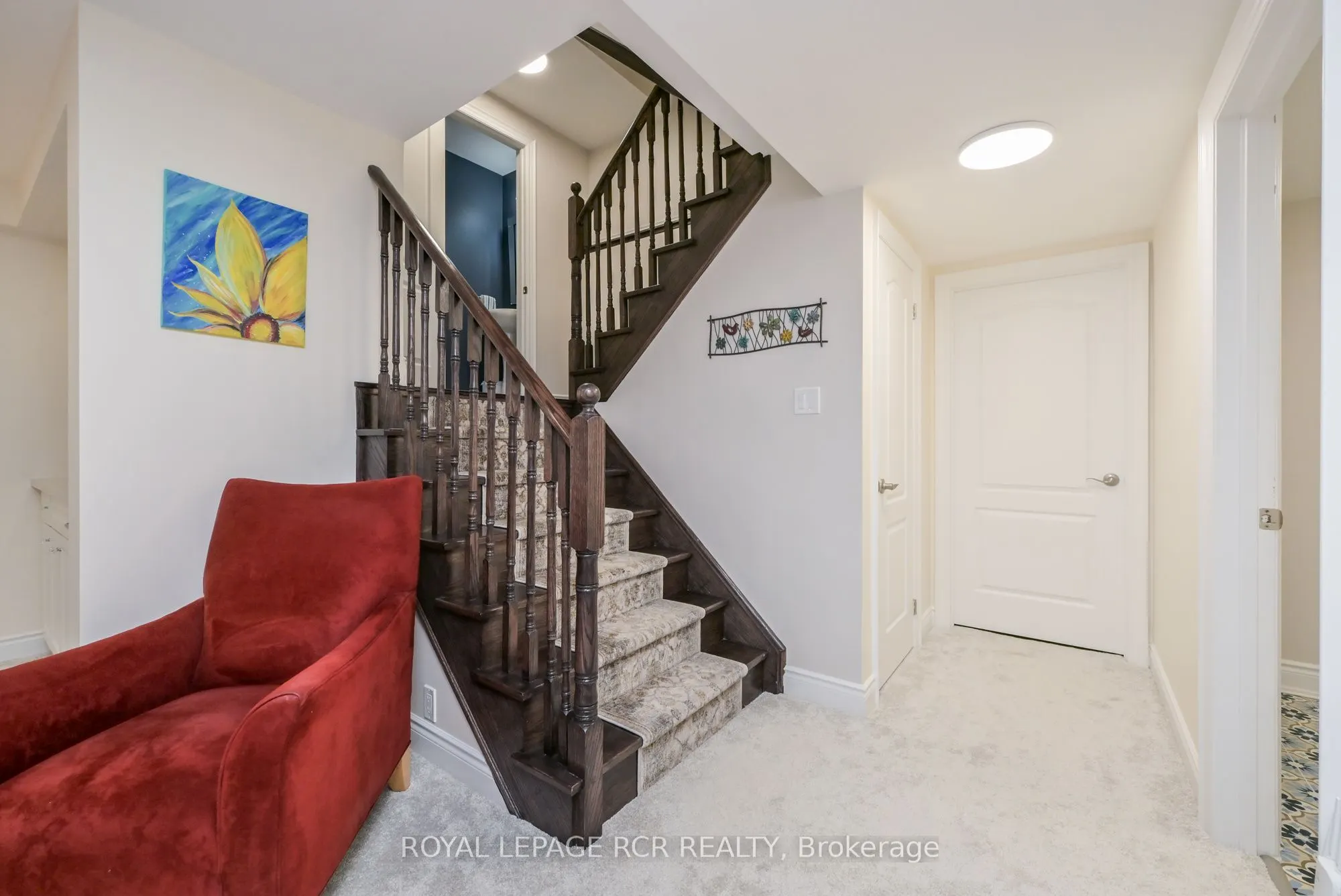 39 Westmount Drive #19