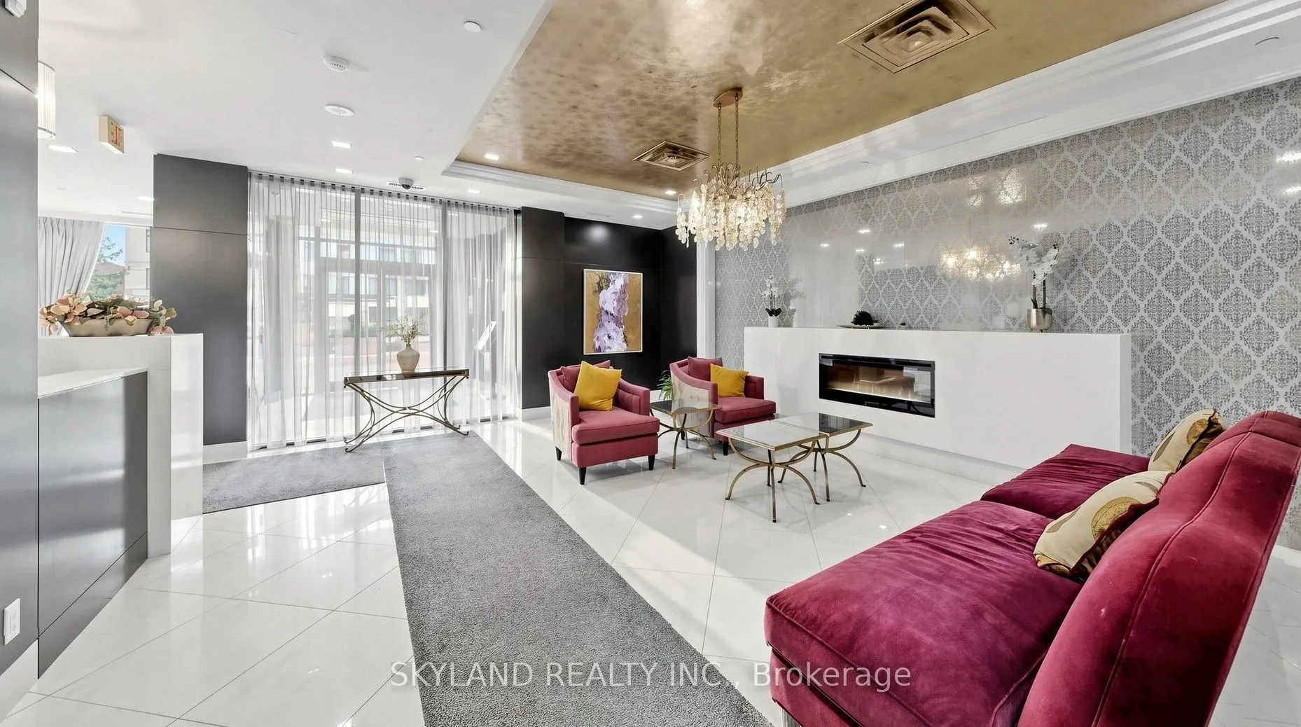 520 Steeles Avenue W #102