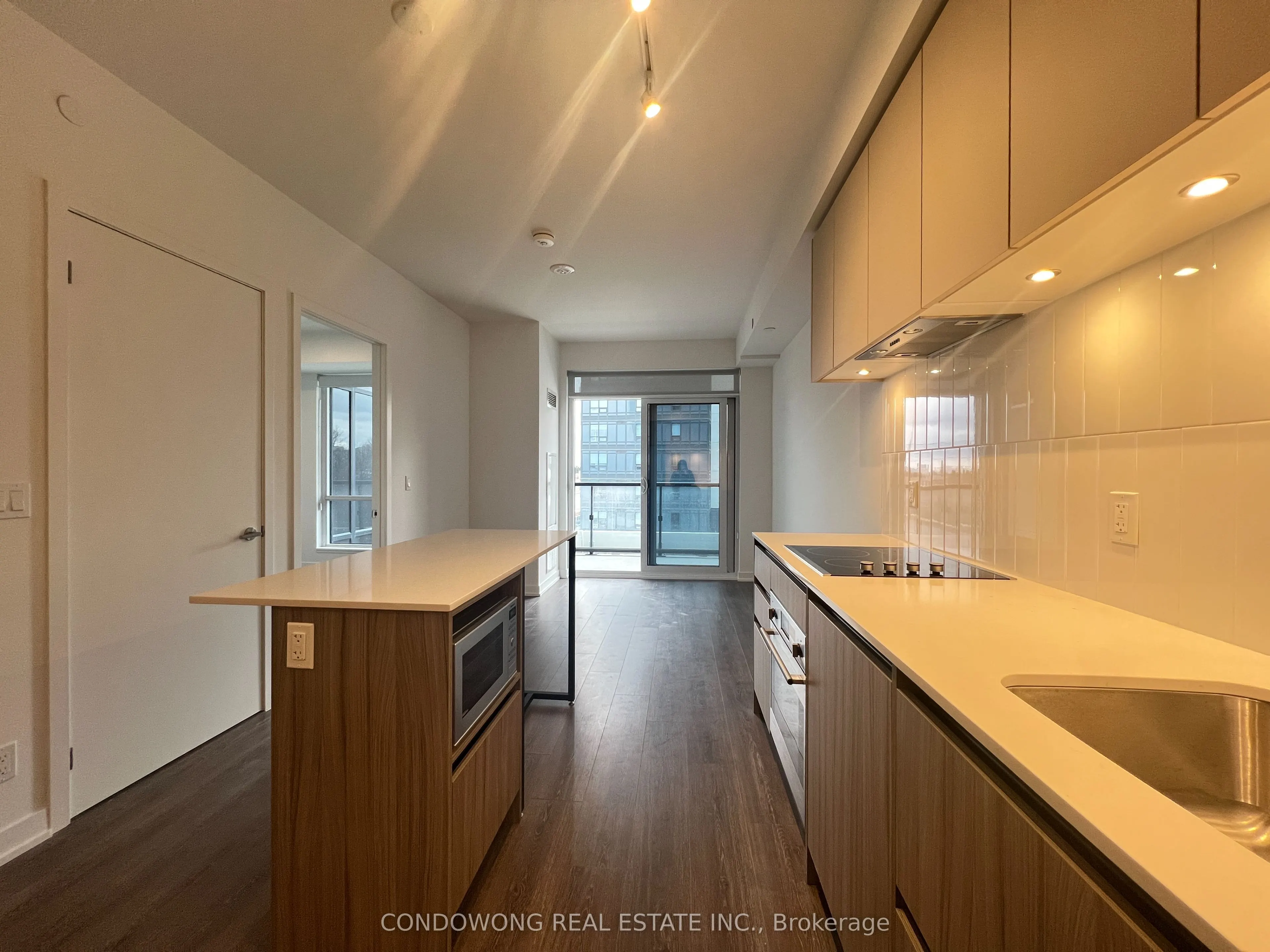 7950 Bathurst Street #518