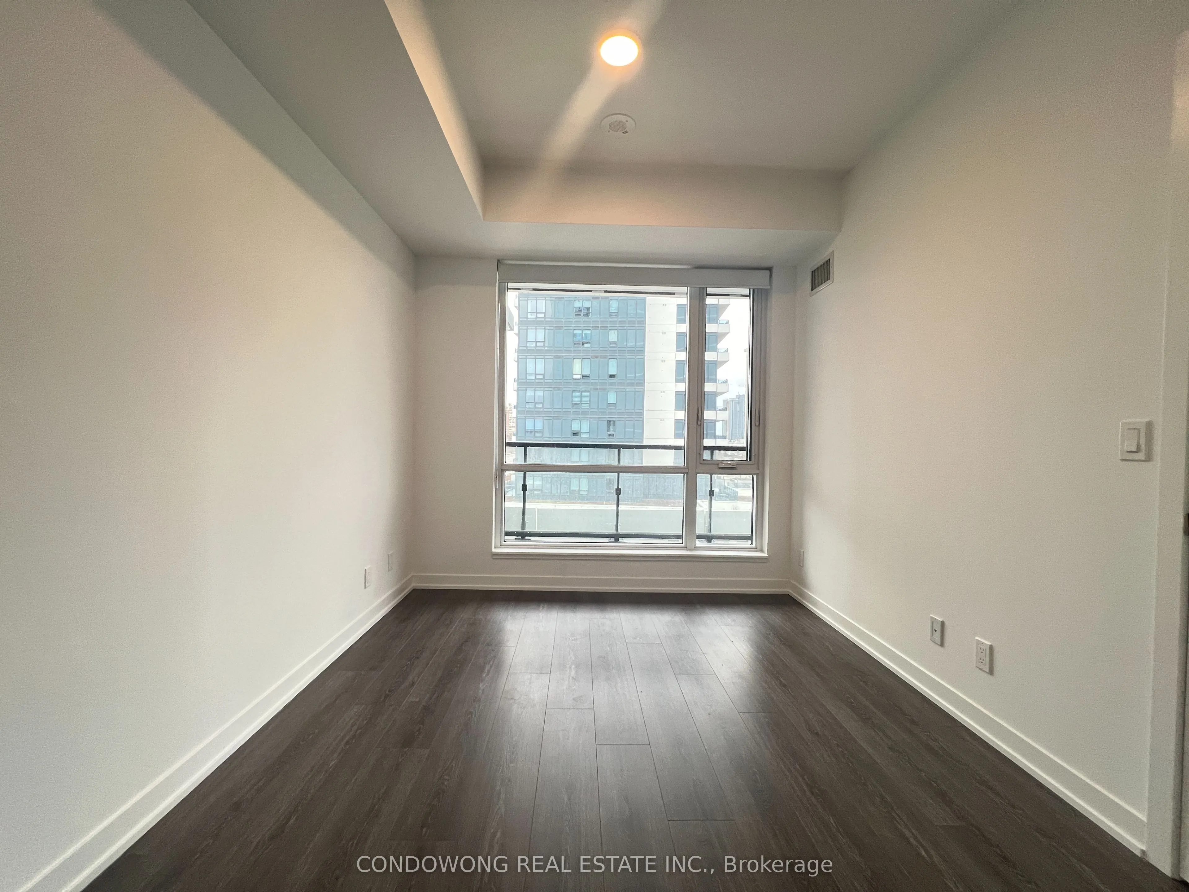 7950 Bathurst Street #518
