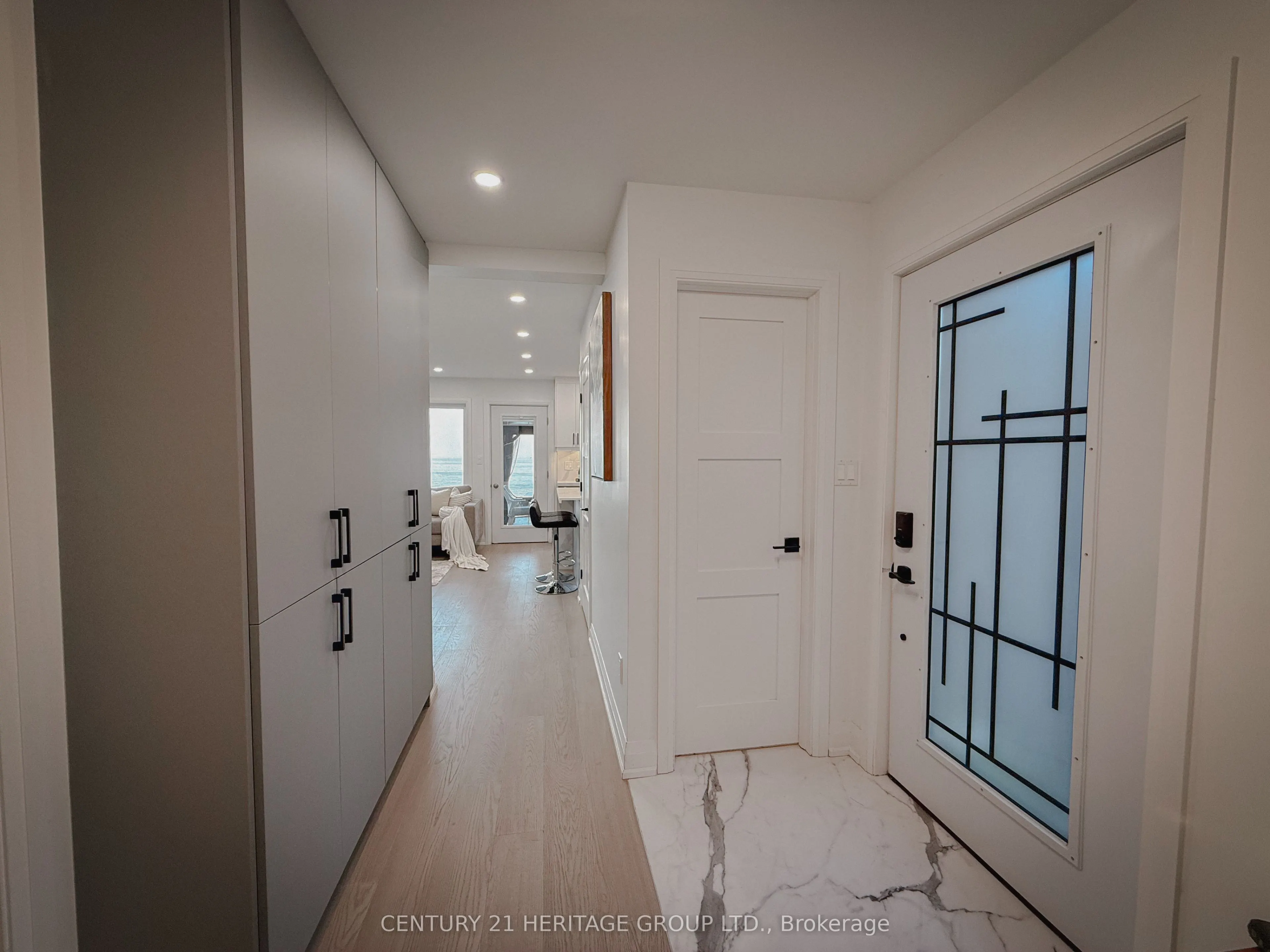 110 Hedge Road