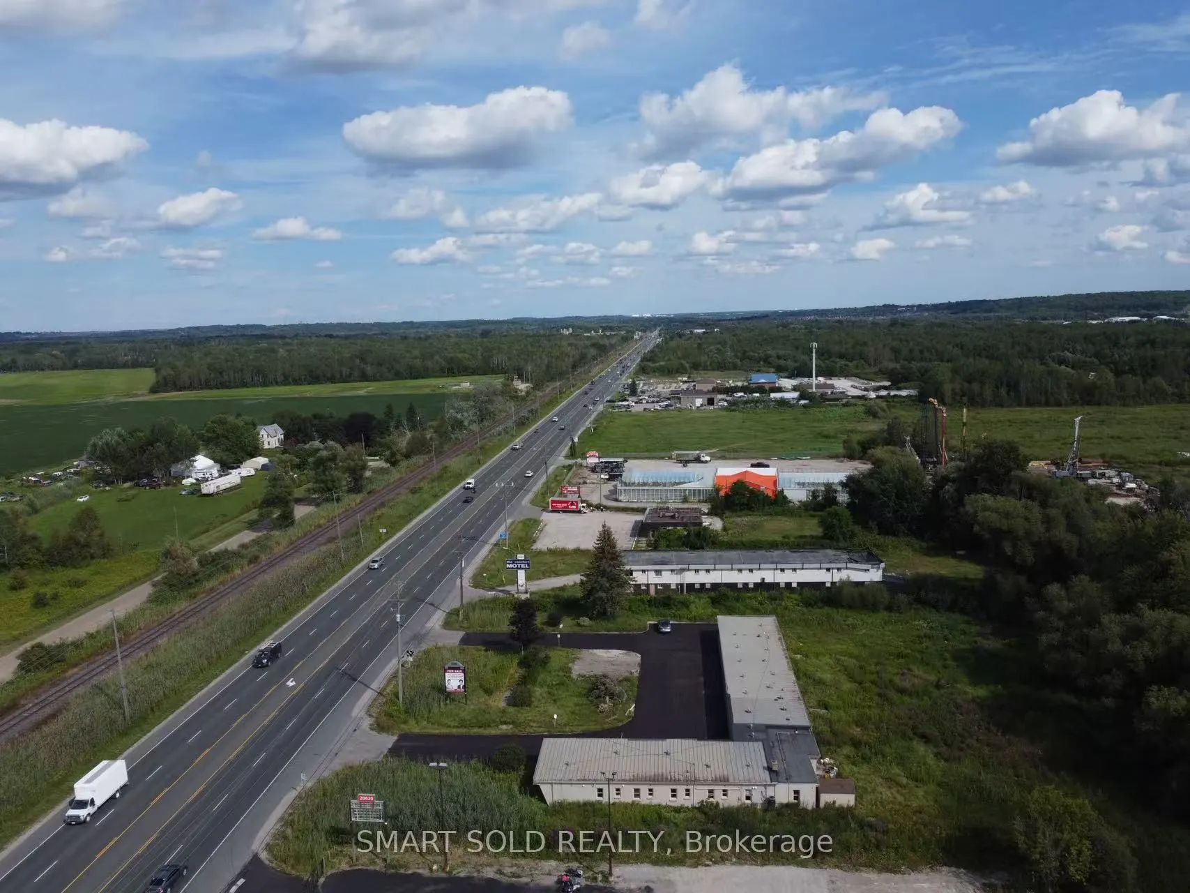 20590 Hwy 11
