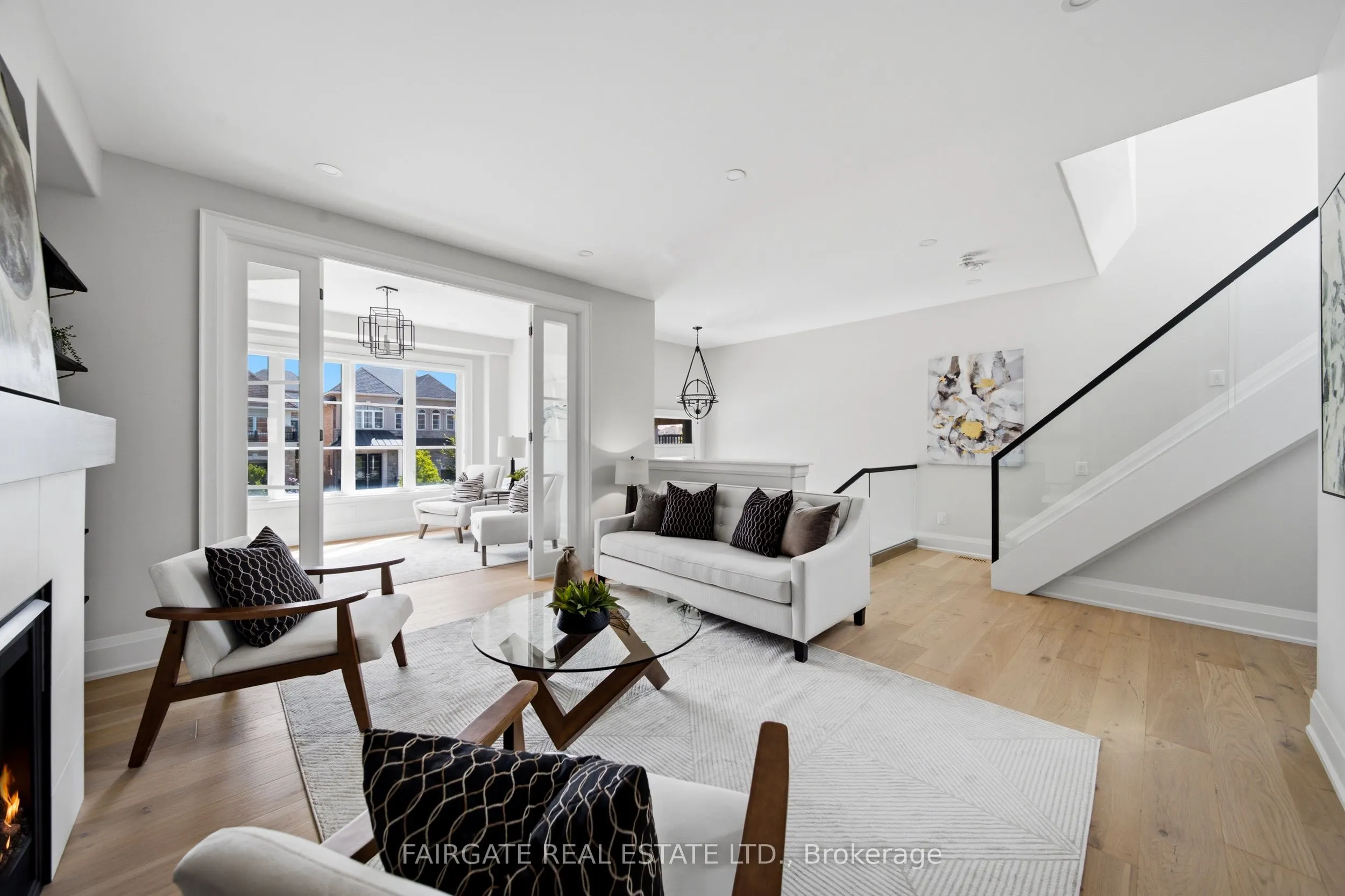 15 Princess Charlotte Avenue