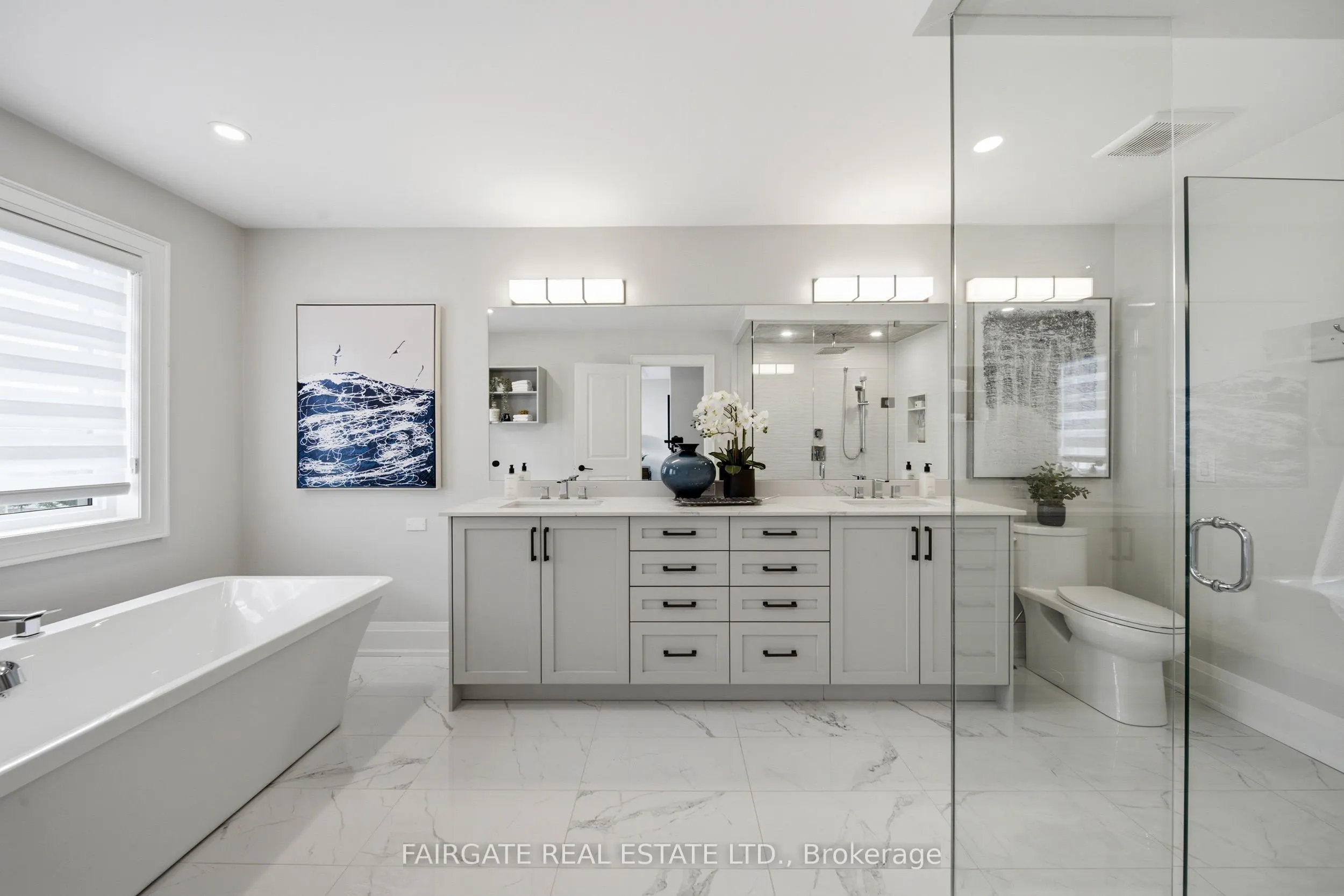 15 Princess Charlotte Avenue