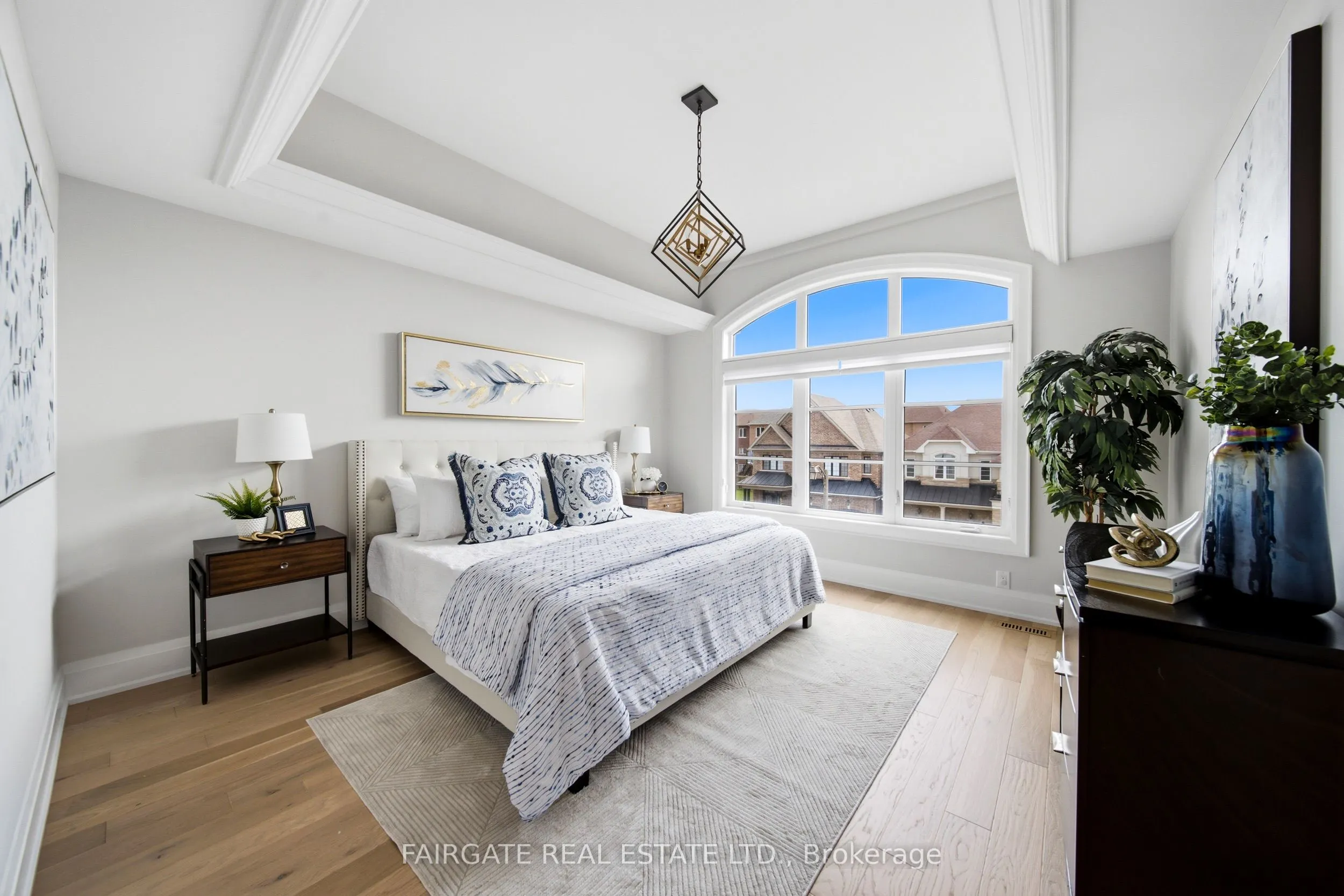 15 Princess Charlotte Avenue