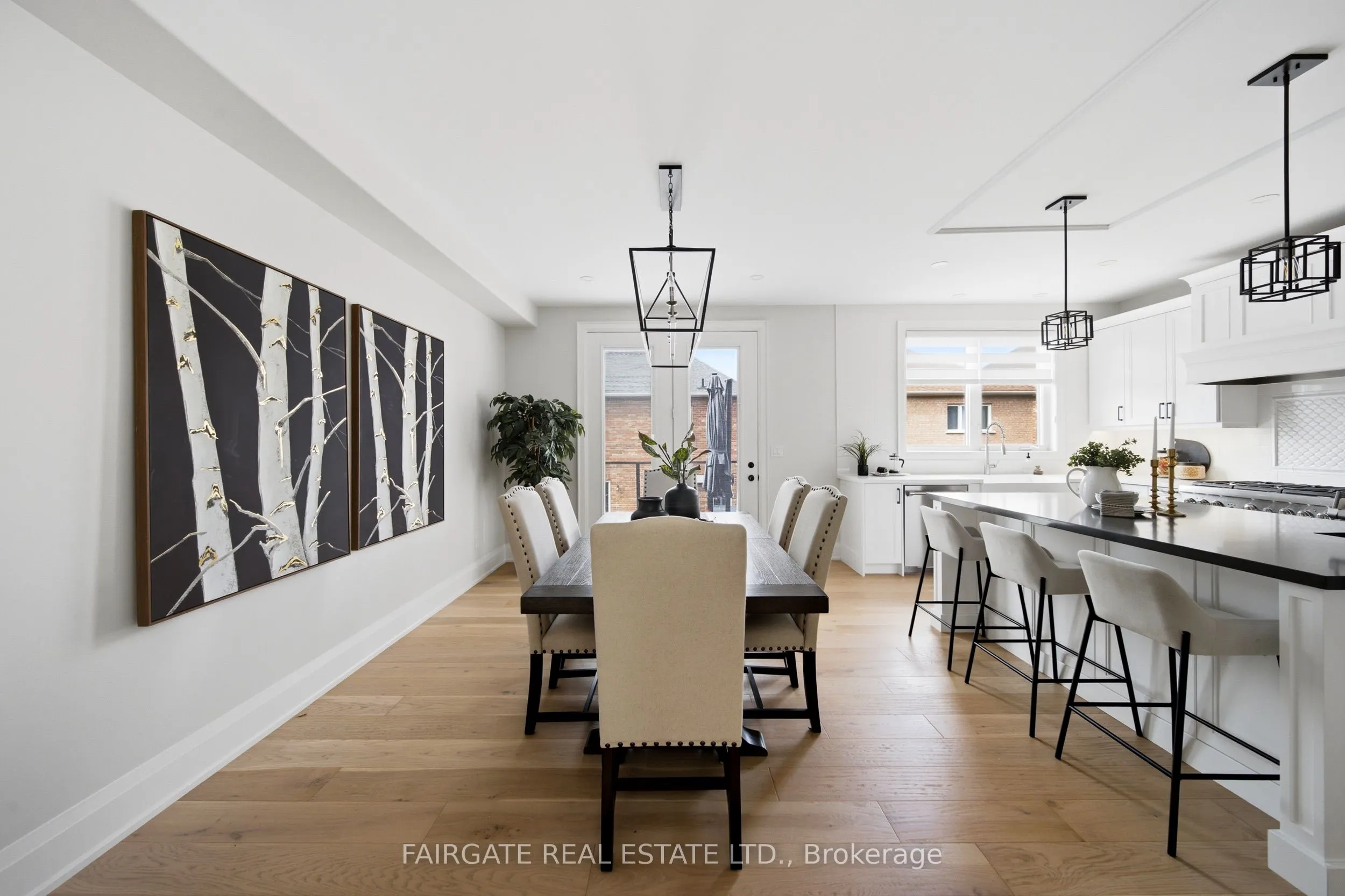 15 Princess Charlotte Avenue