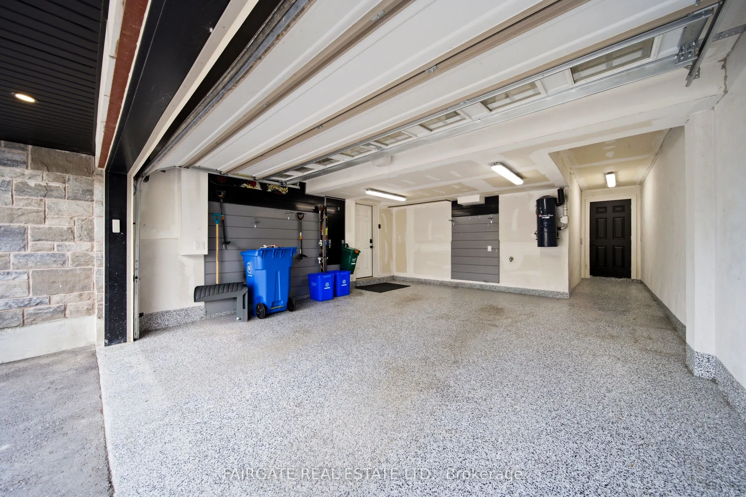 15 Princess Charlotte Avenue