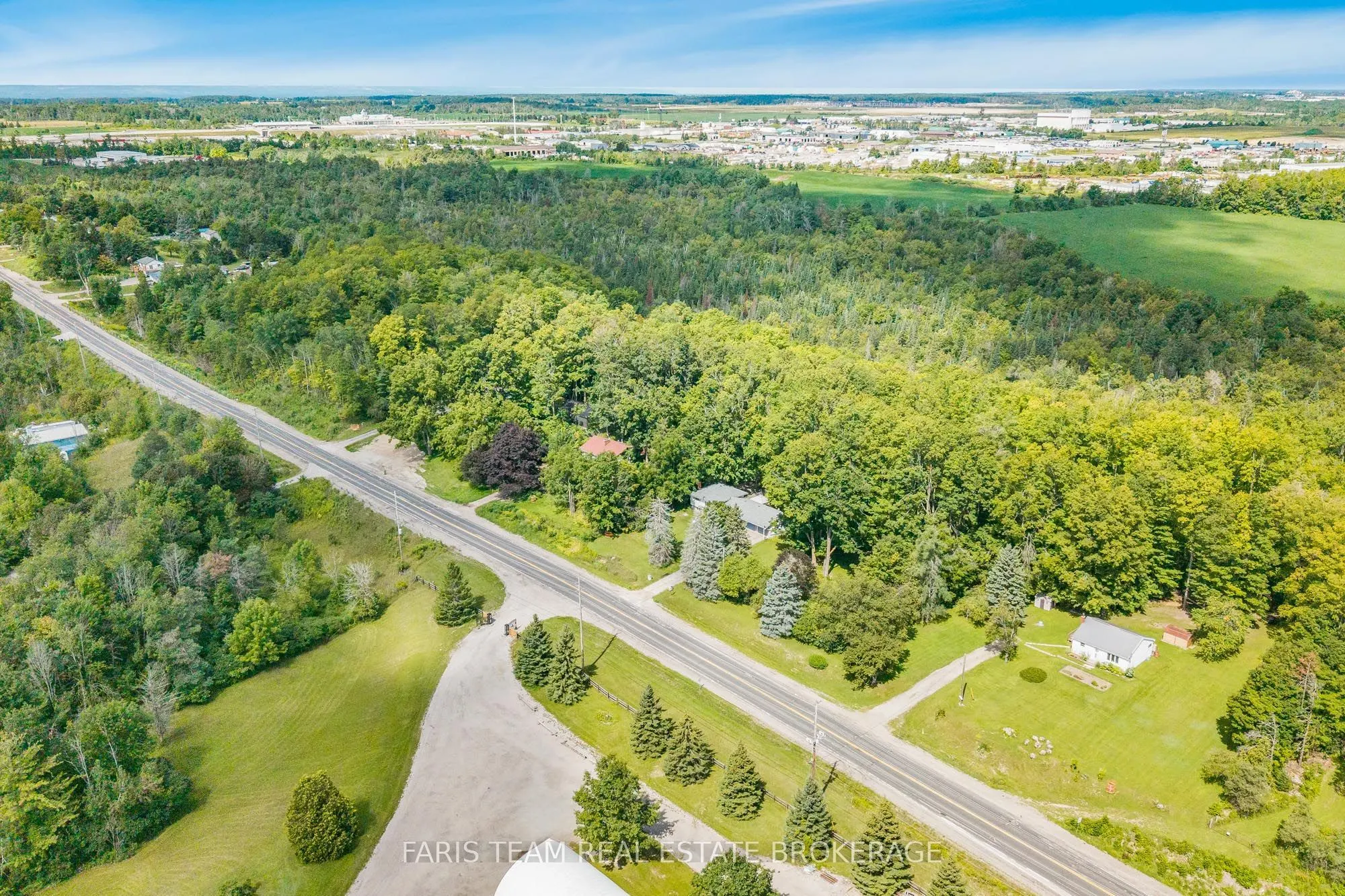 3114 Innisfil Beach Road