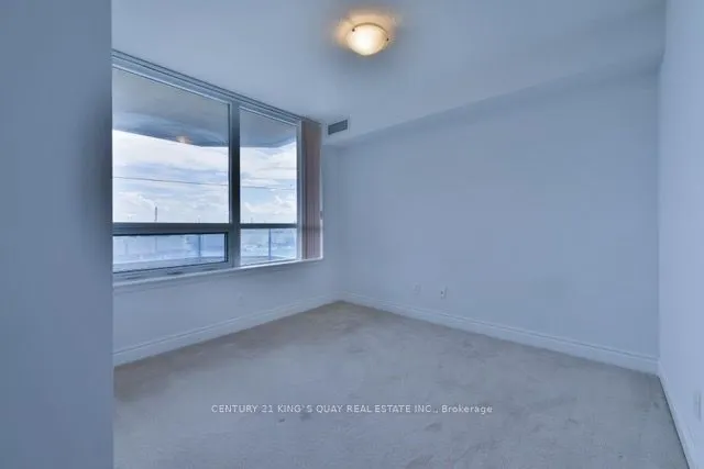 23 Cox Boulevard #572