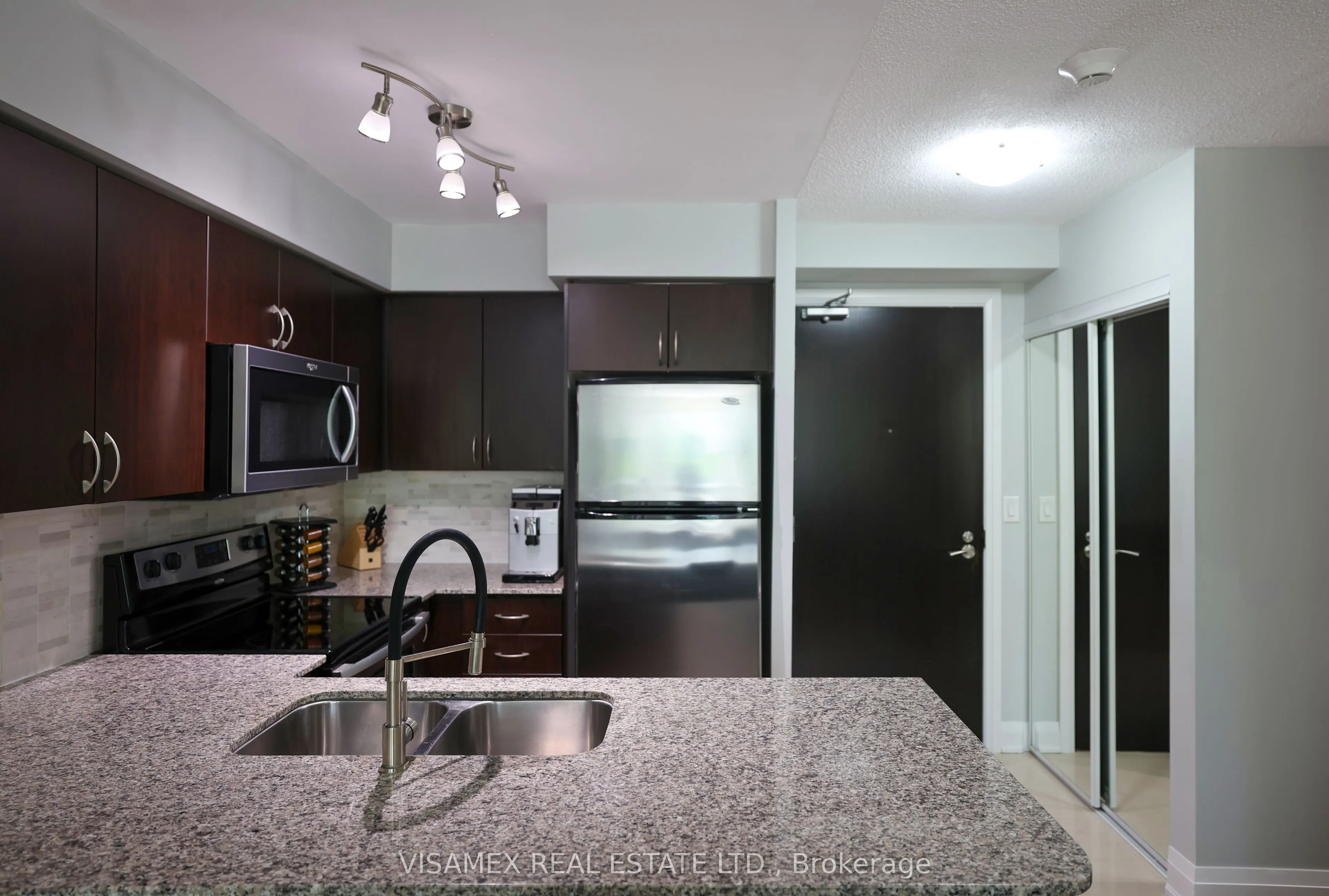20 North Park Road #210