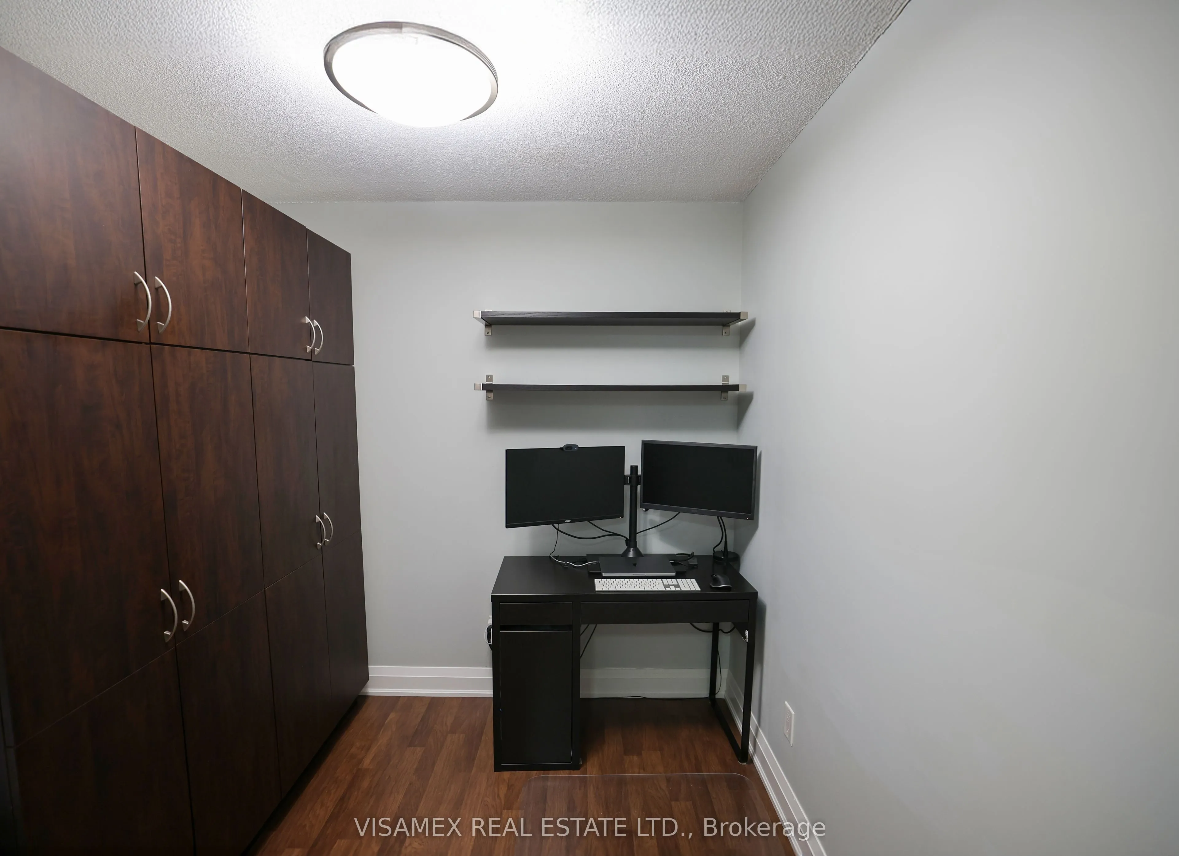 20 North Park Road #210