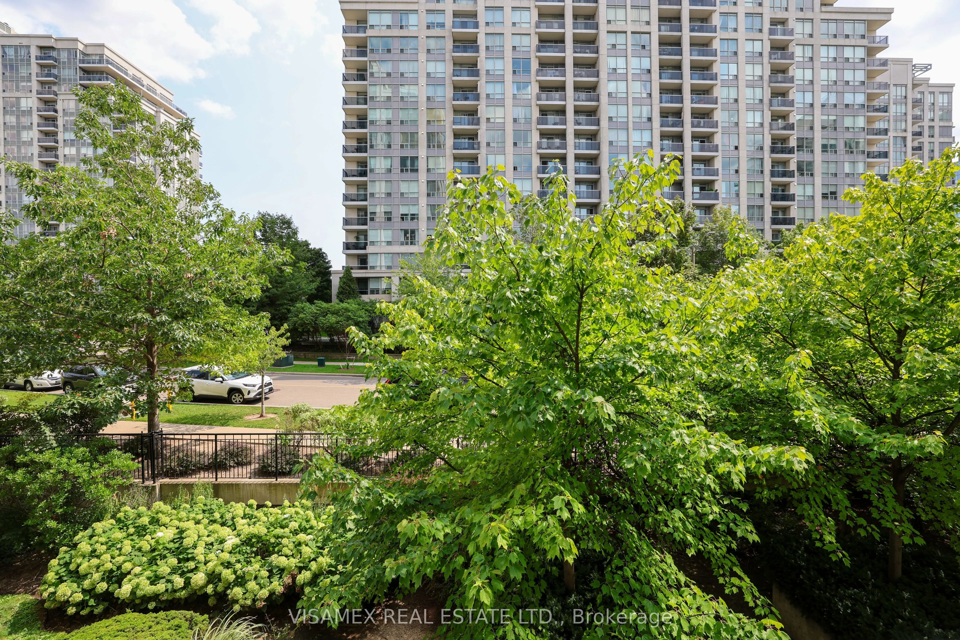 20 North Park Road #210