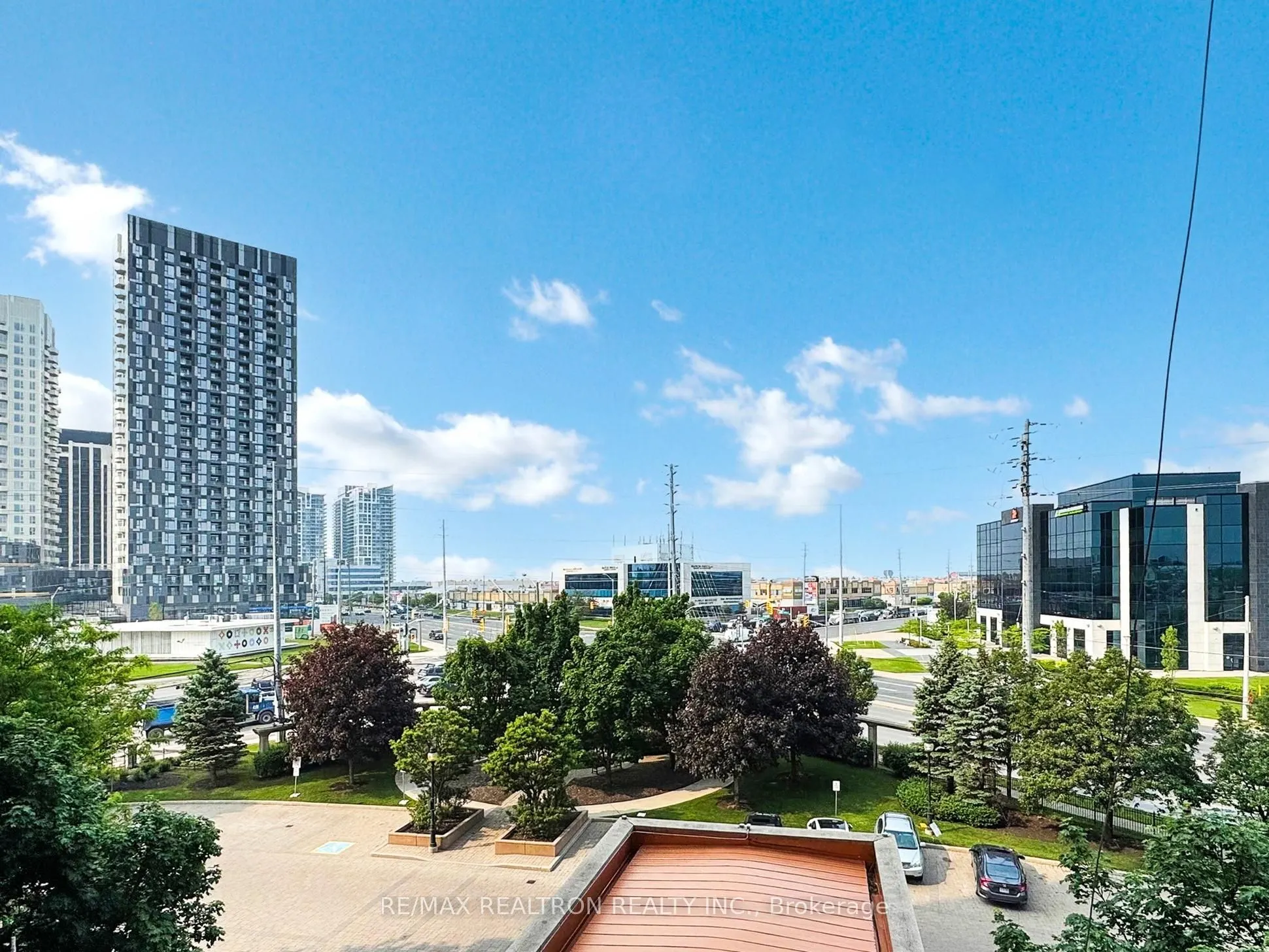9225 Jane Street #401