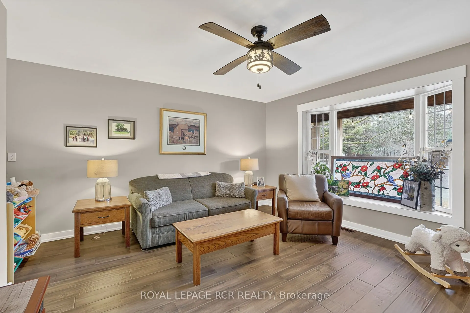 4143 Vivian Road