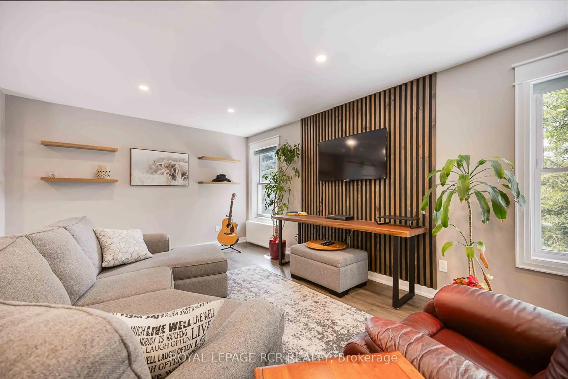 4143 Vivian Road