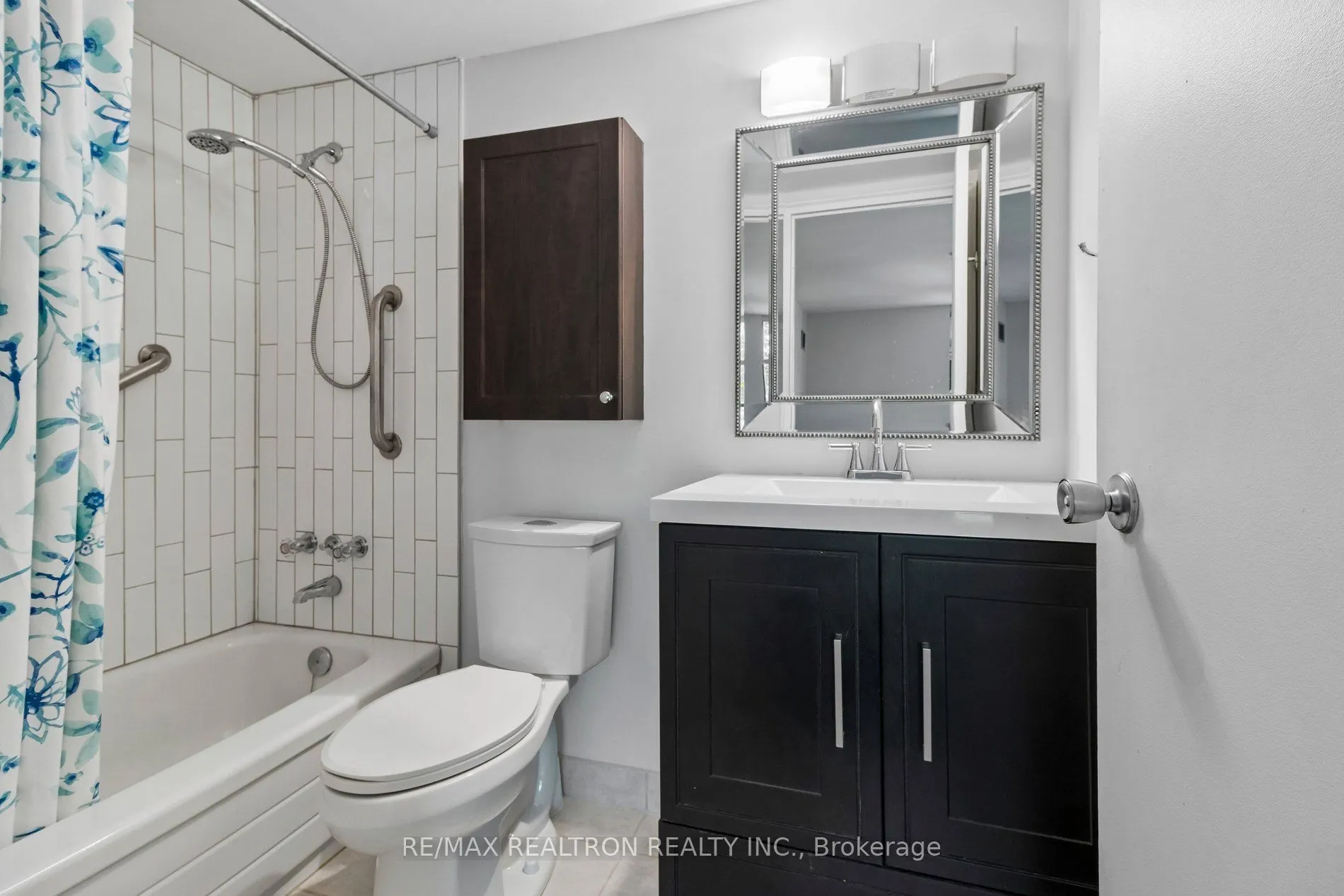 40 Baif Boulevard #208