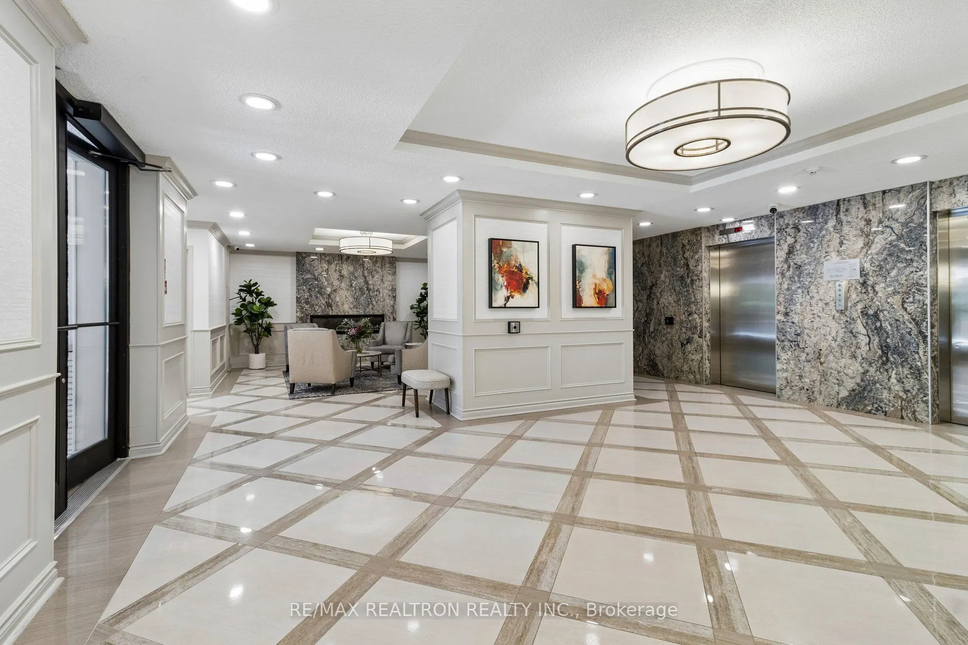 40 Baif Boulevard #208