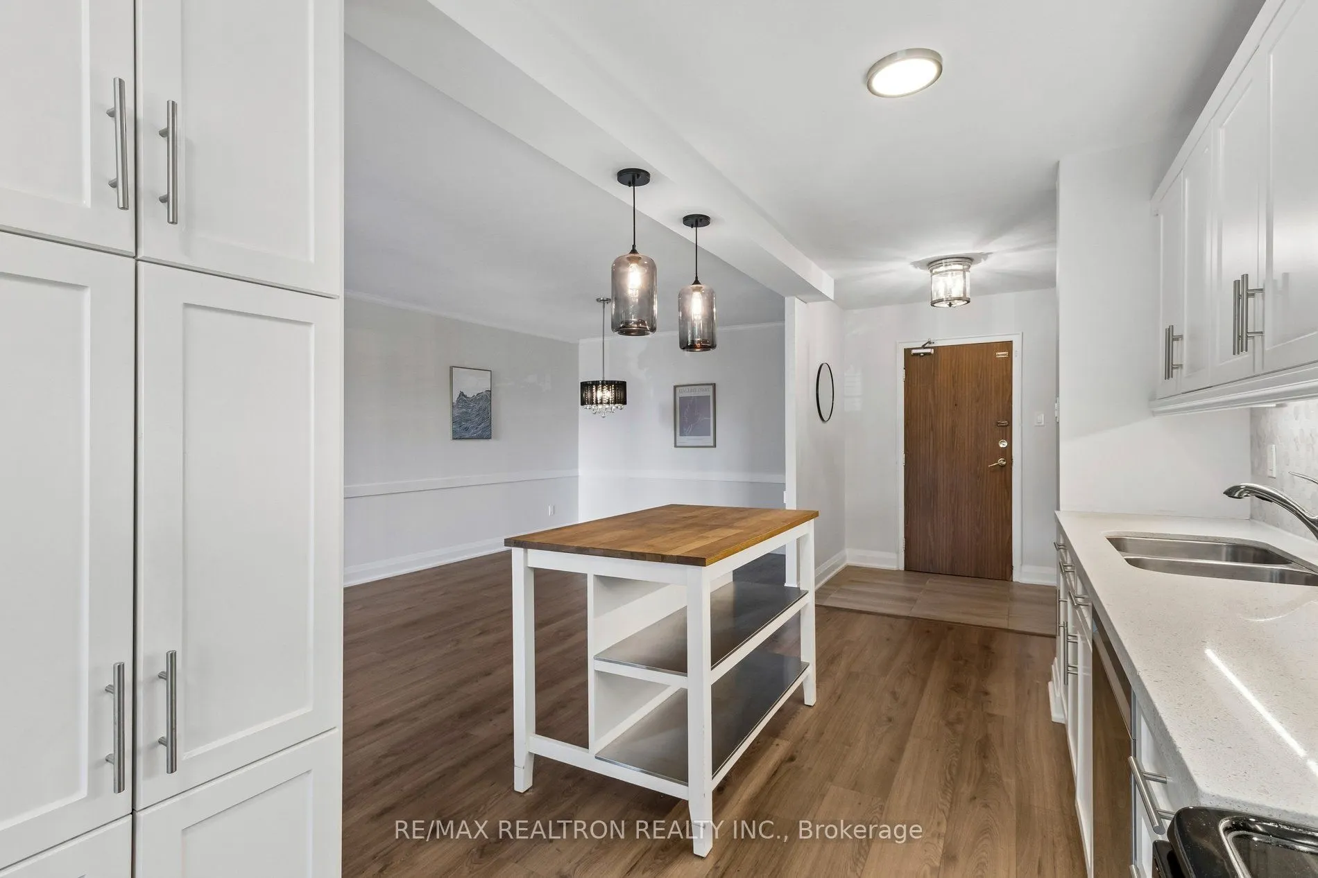 40 Baif Boulevard #208