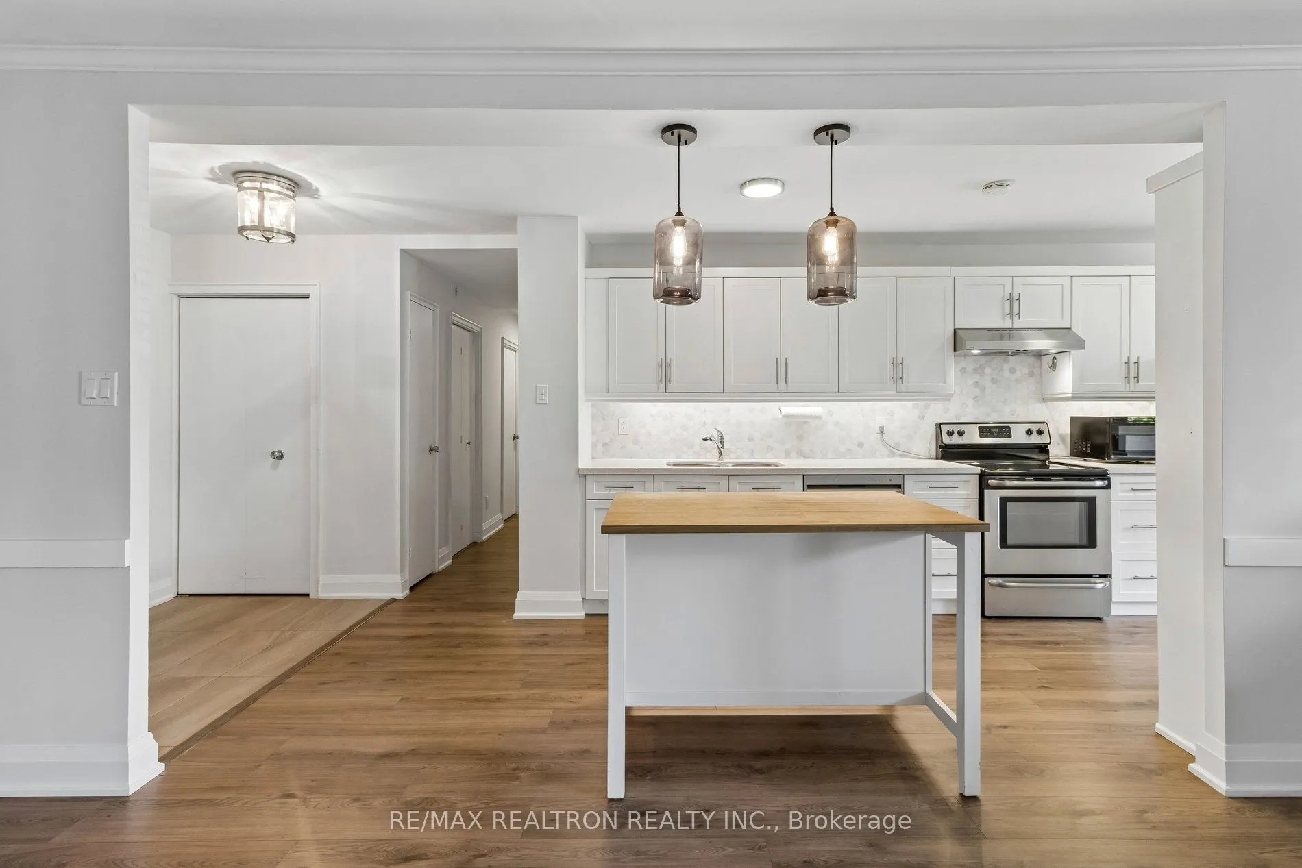 40 Baif Boulevard #208