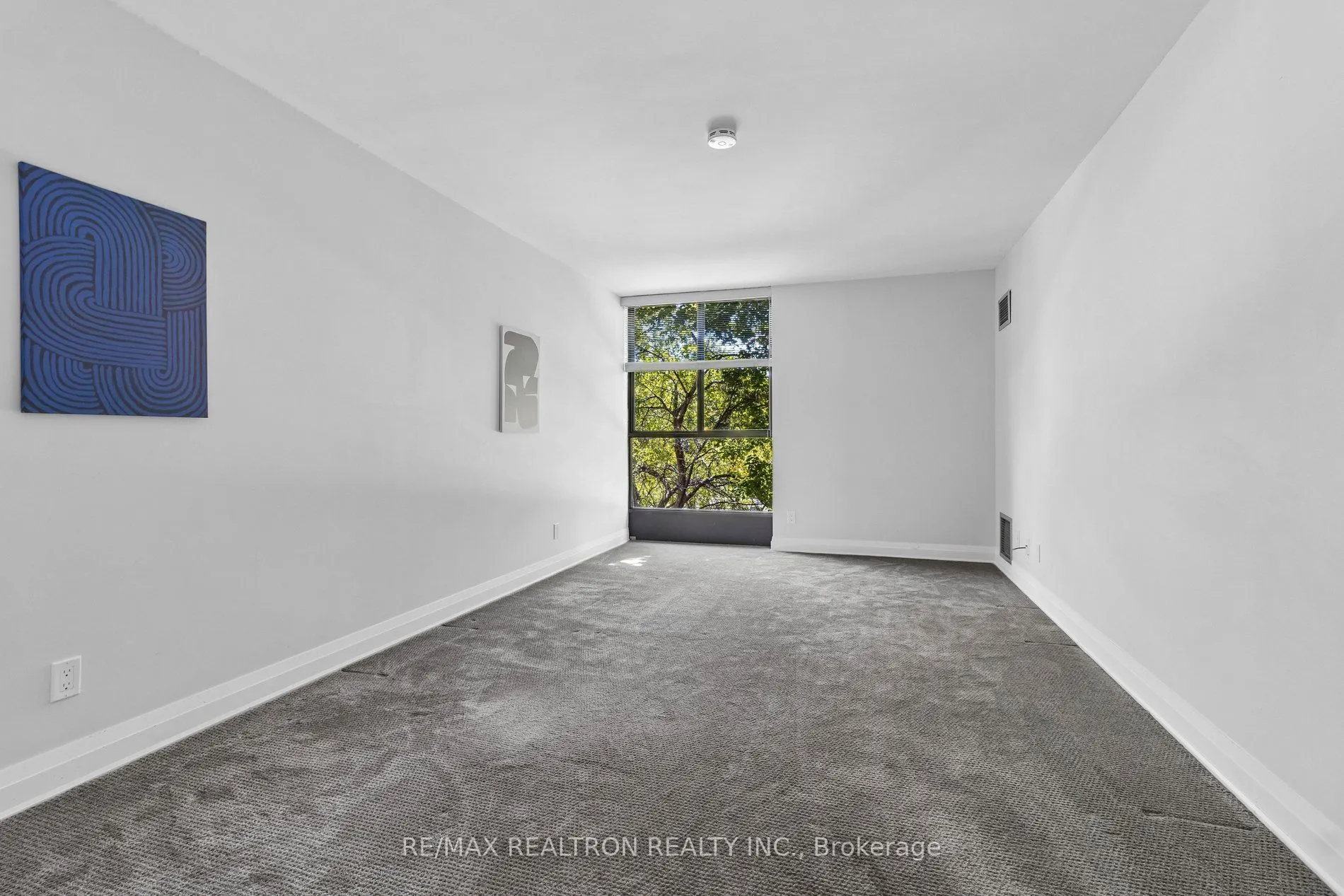 40 Baif Boulevard #208