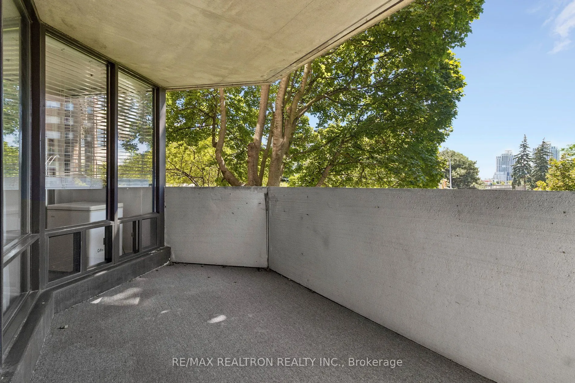 40 Baif Boulevard #208