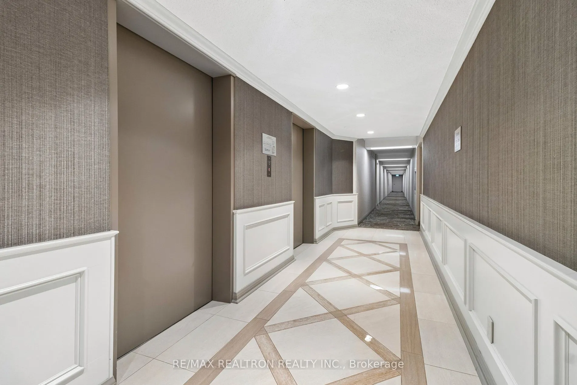 40 Baif Boulevard #208