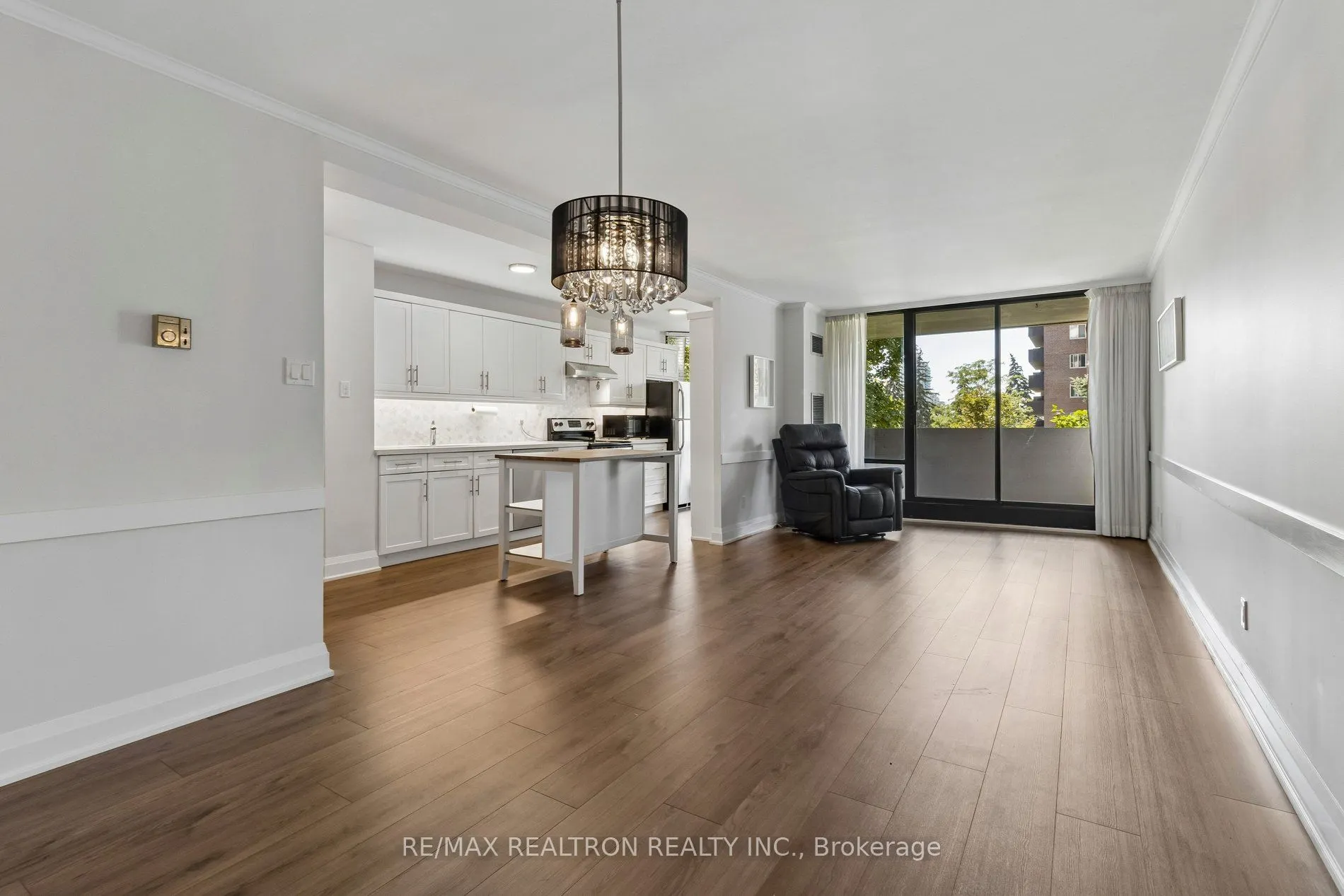 40 Baif Boulevard #208