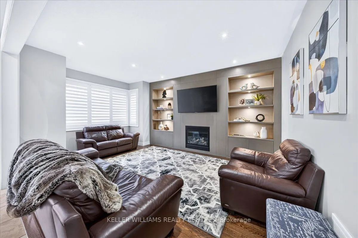 2 Creekland Avenue N
