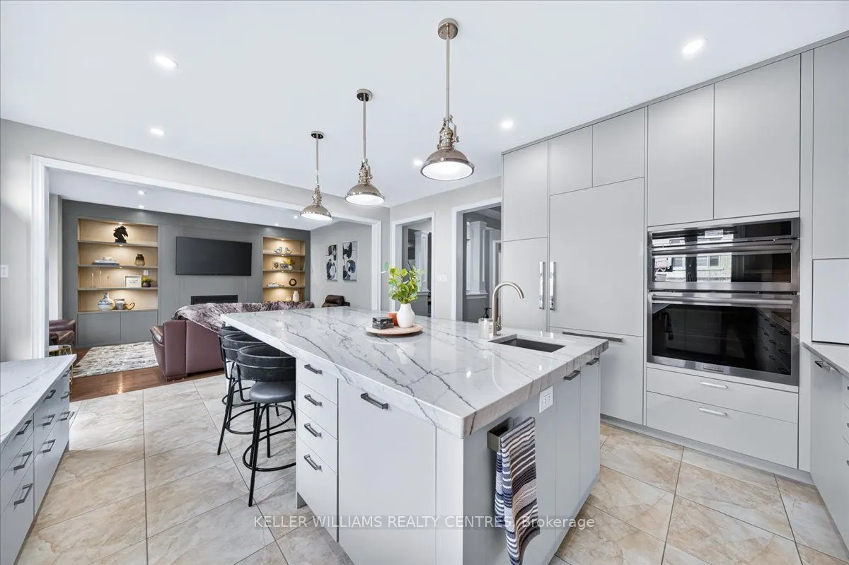 2 Creekland Avenue N