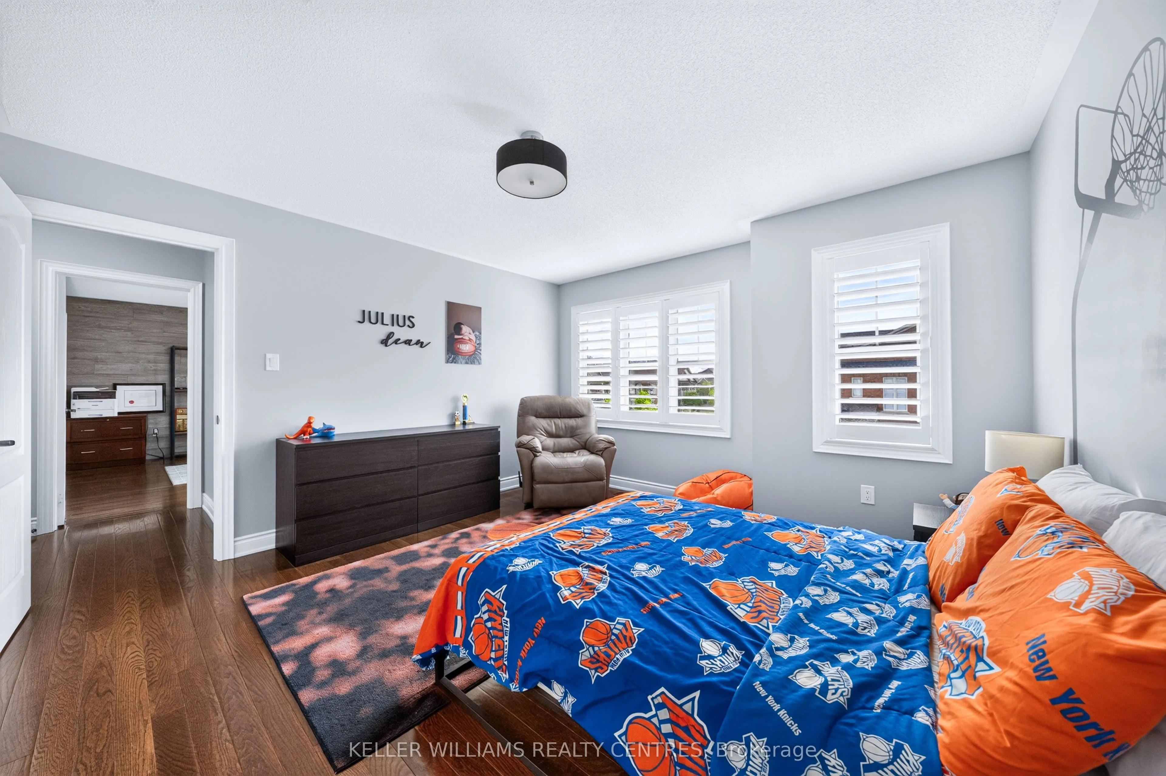 2 Creekland Avenue N
