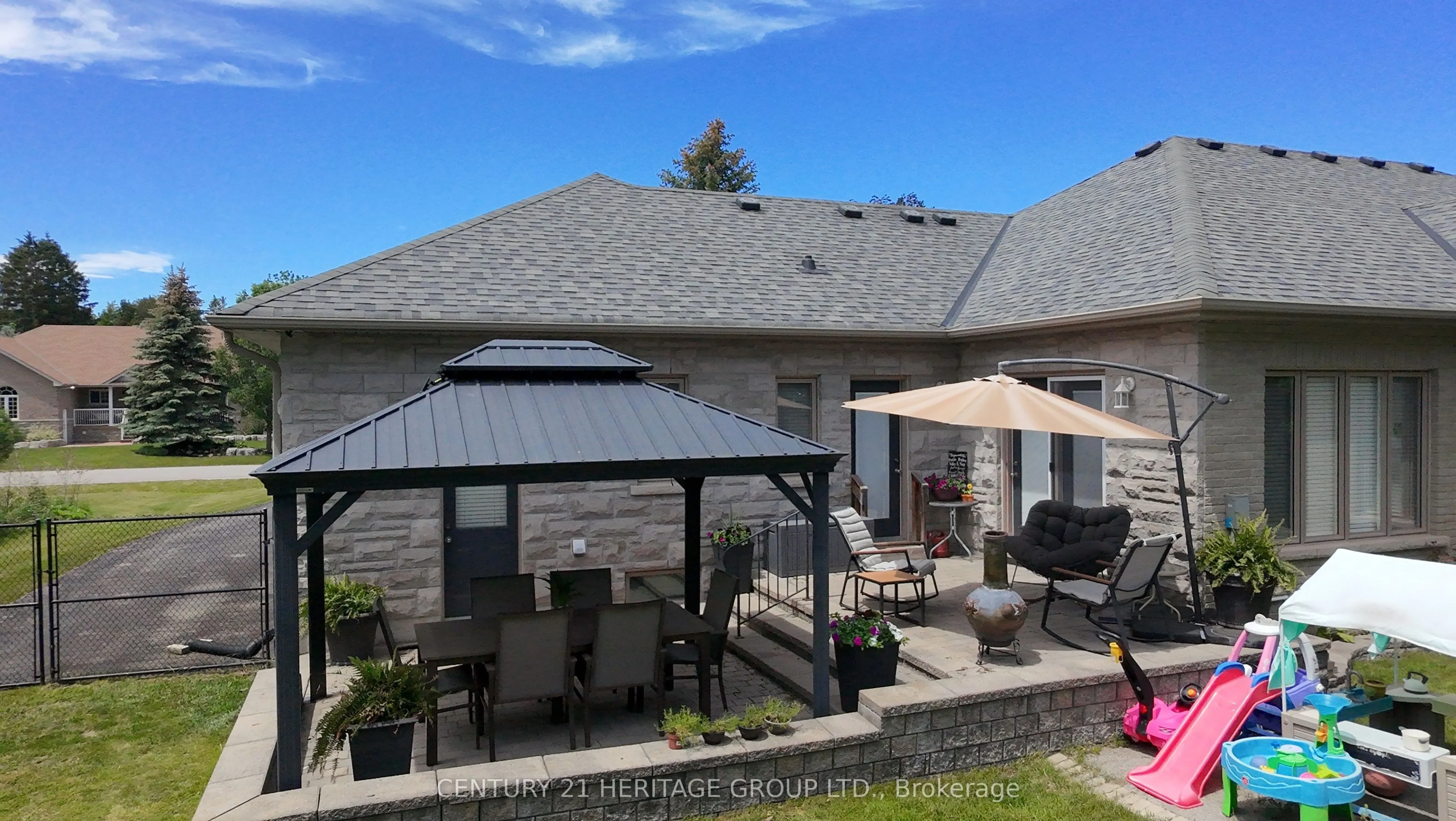 49 Shore Crescent