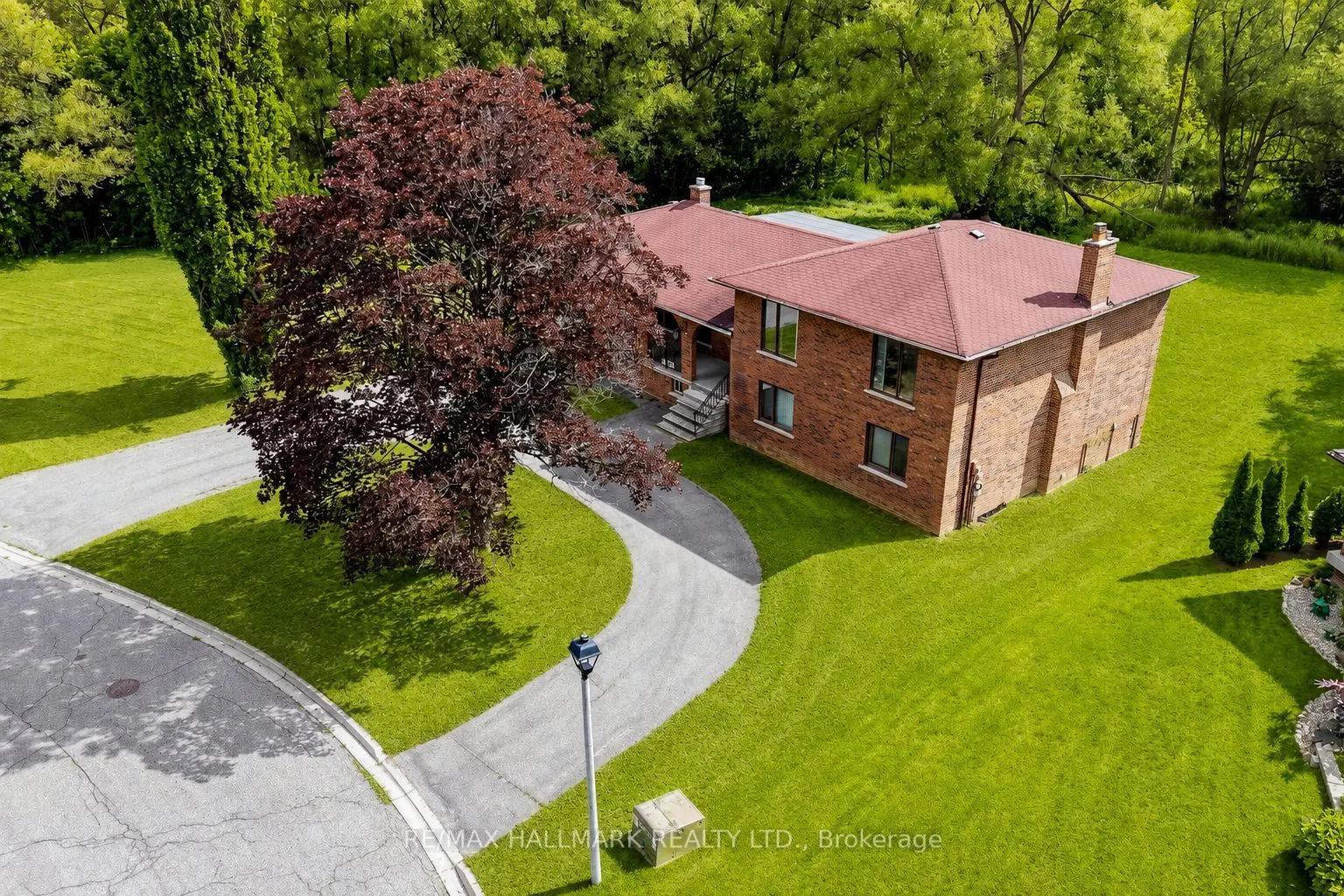 155 Dennison Street