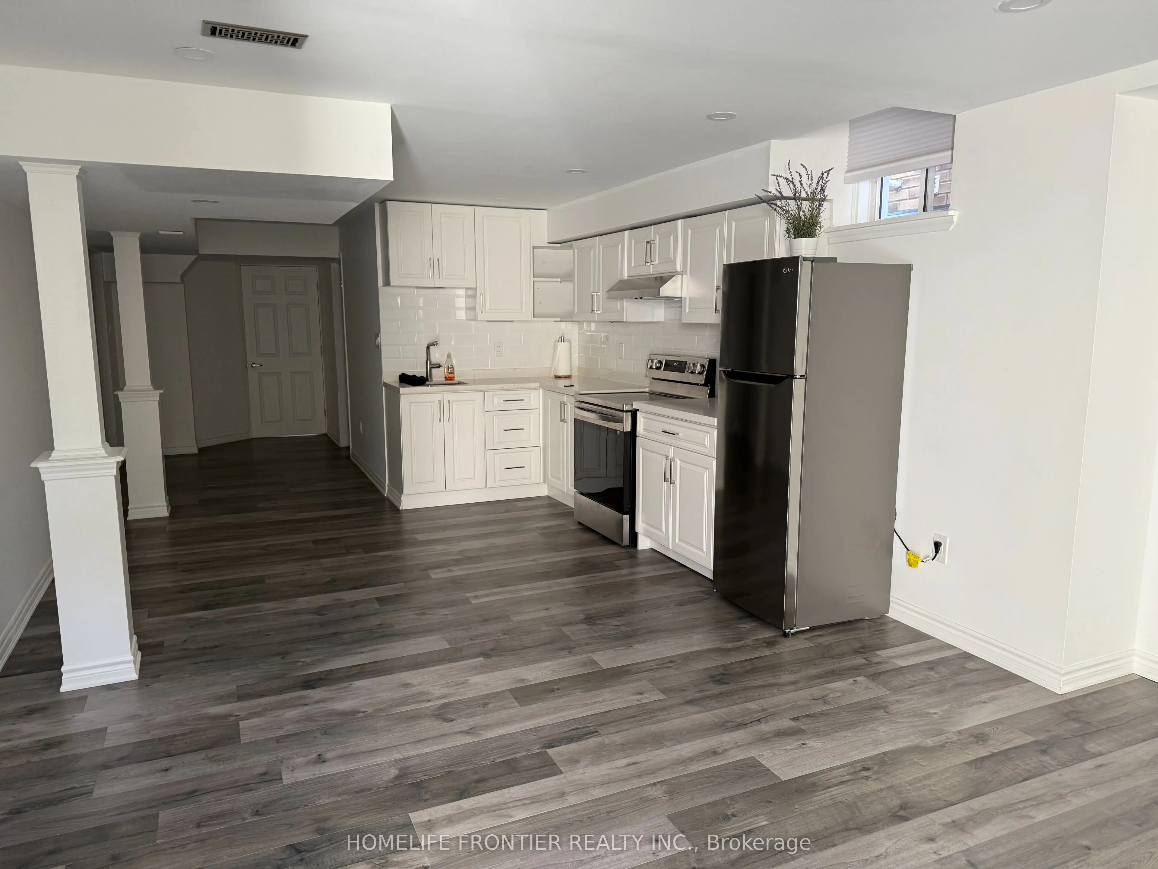 586 Sweetwater Crescent #BASEMENT
