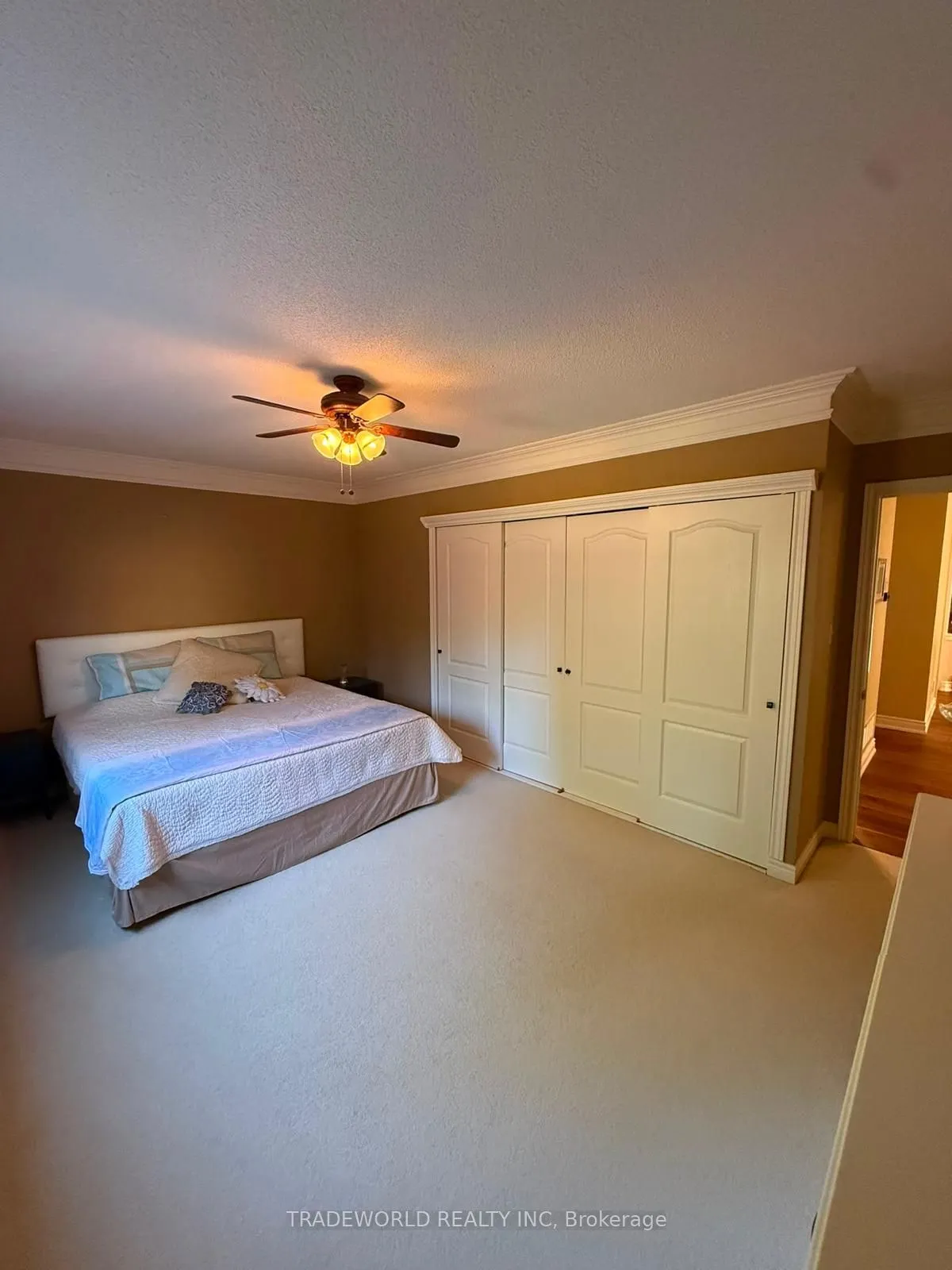 16 Chessman Court