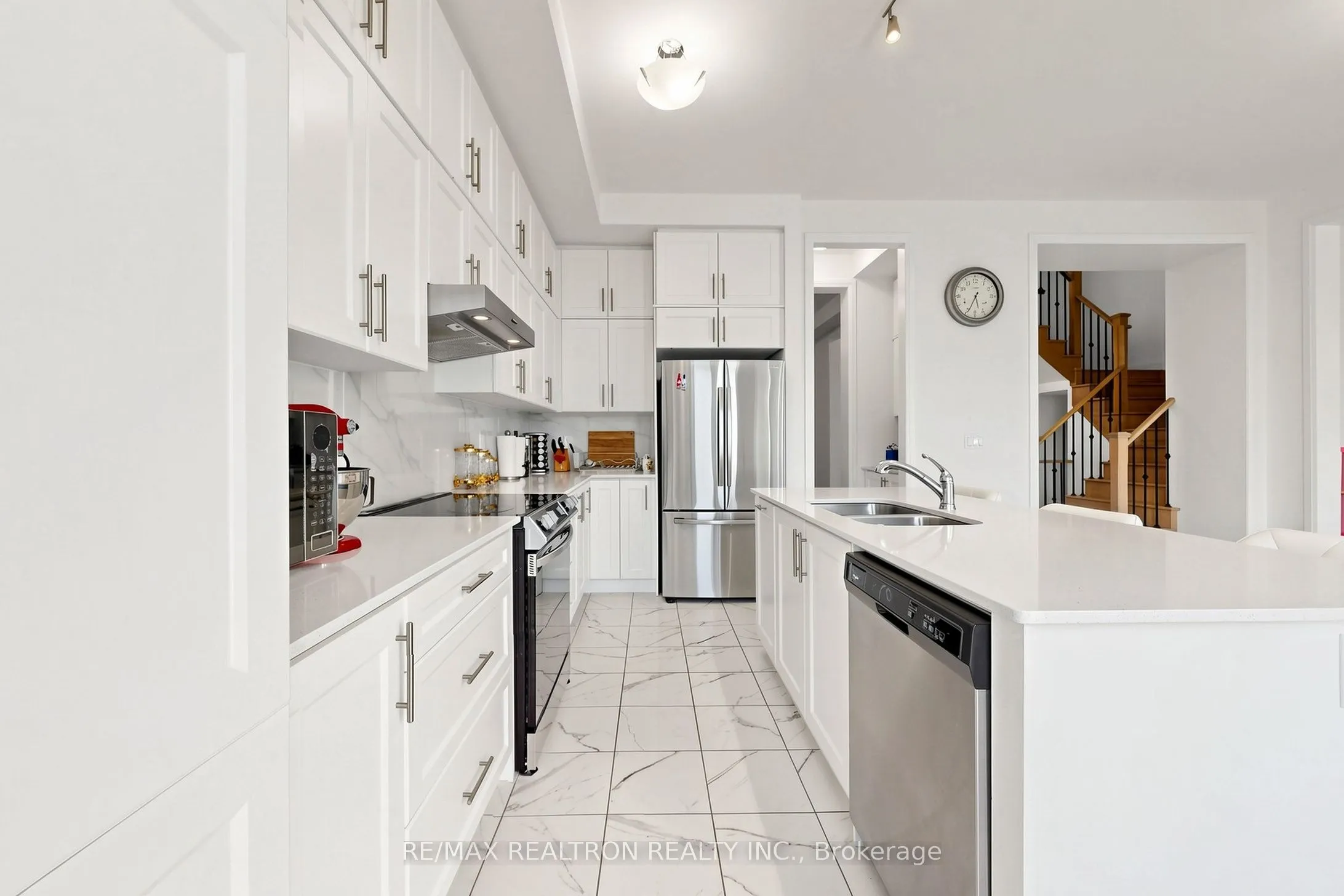 20 Fair Winds Lane