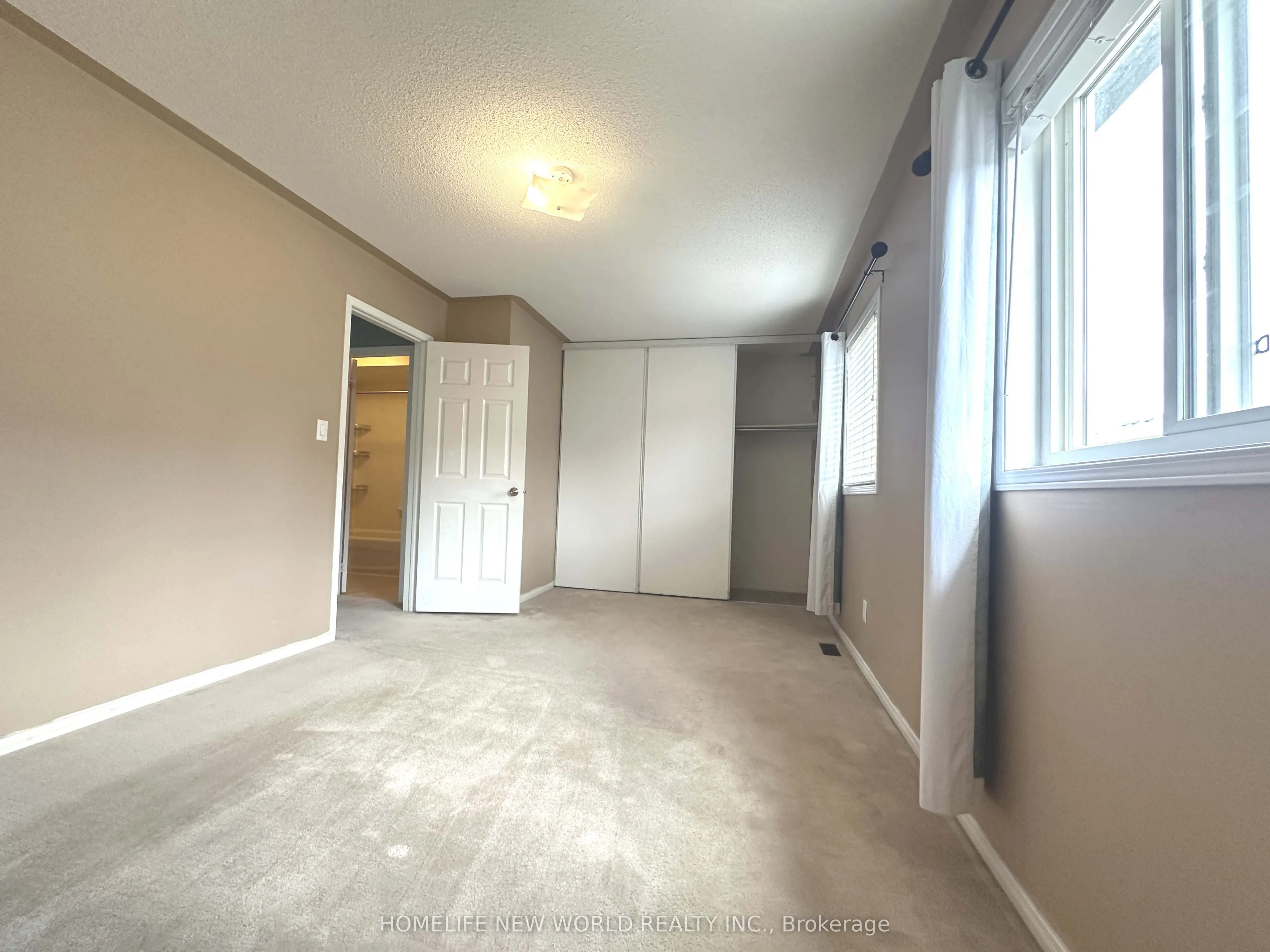 7 Ulson Drive S