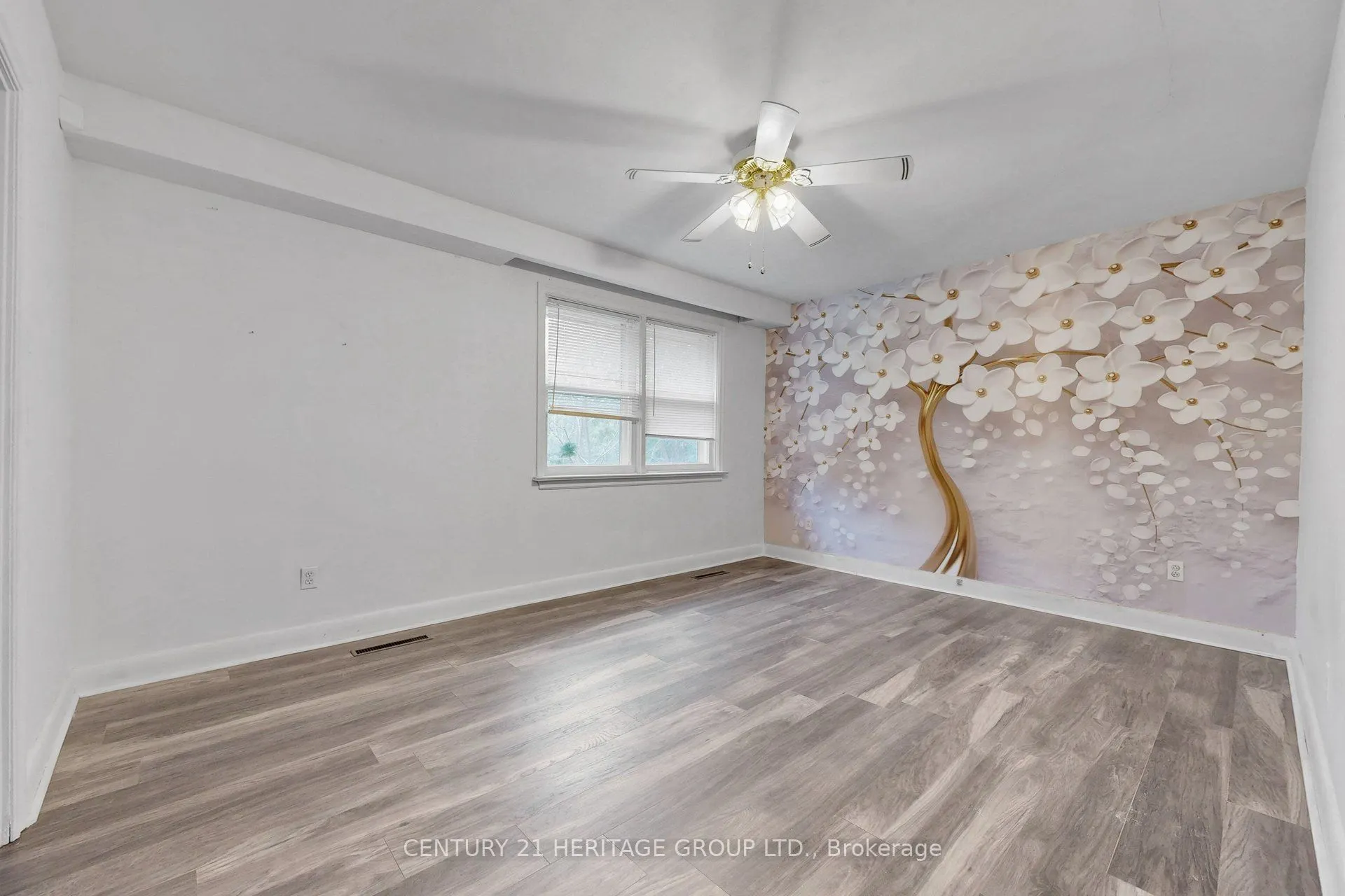 19 Oakbank Road