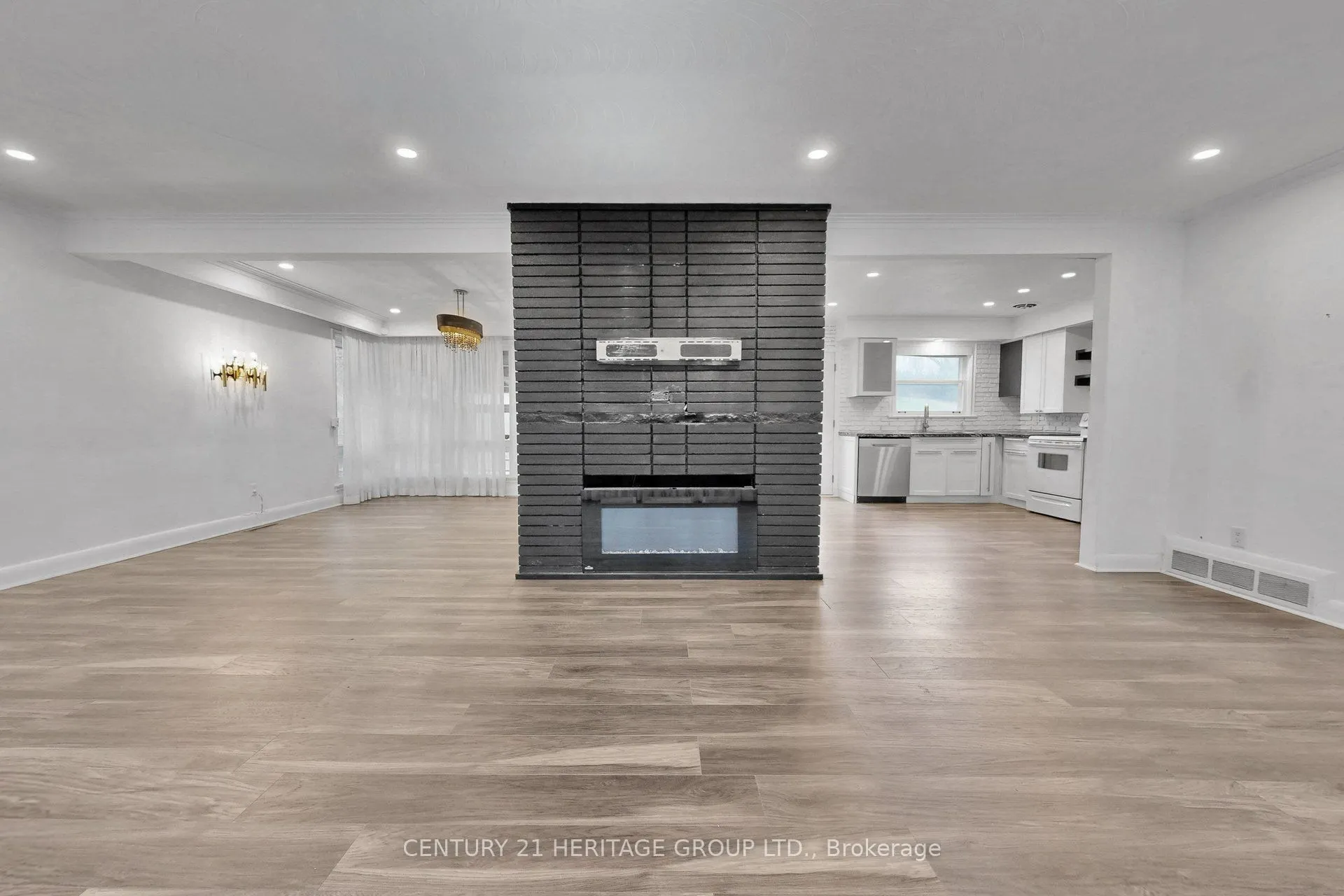 19 Oakbank Road
