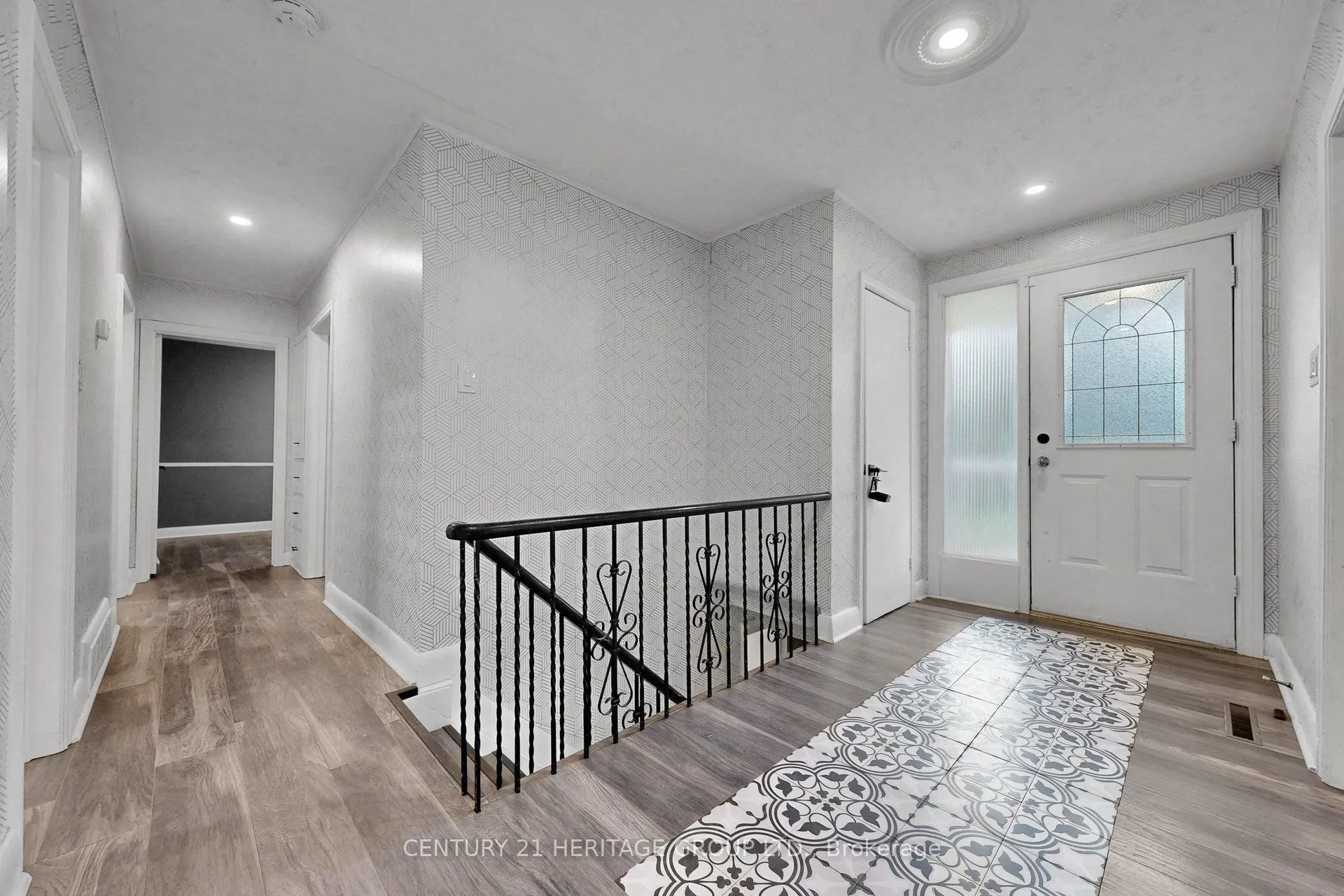 19 Oakbank Road