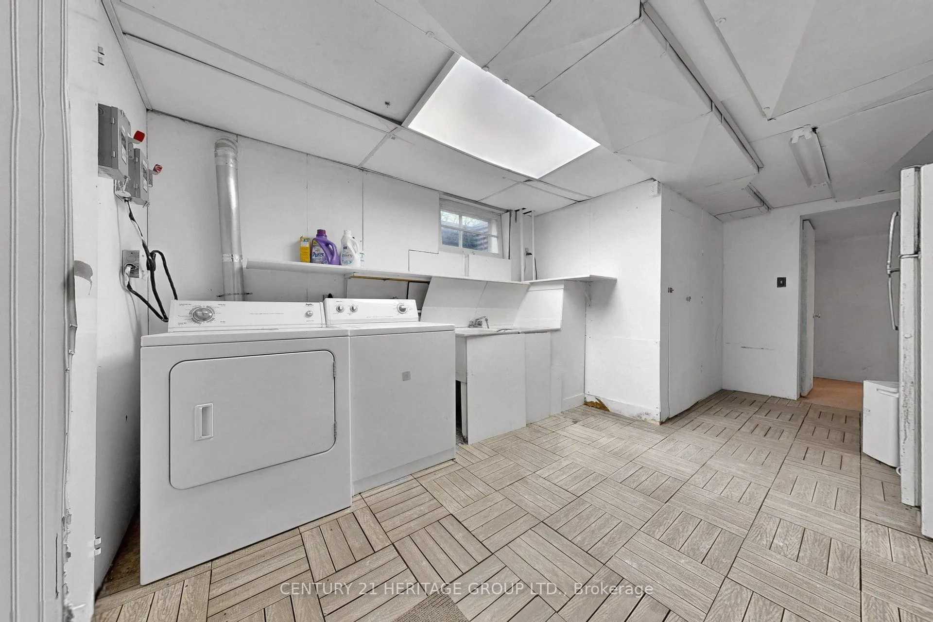 19 Oakbank Road