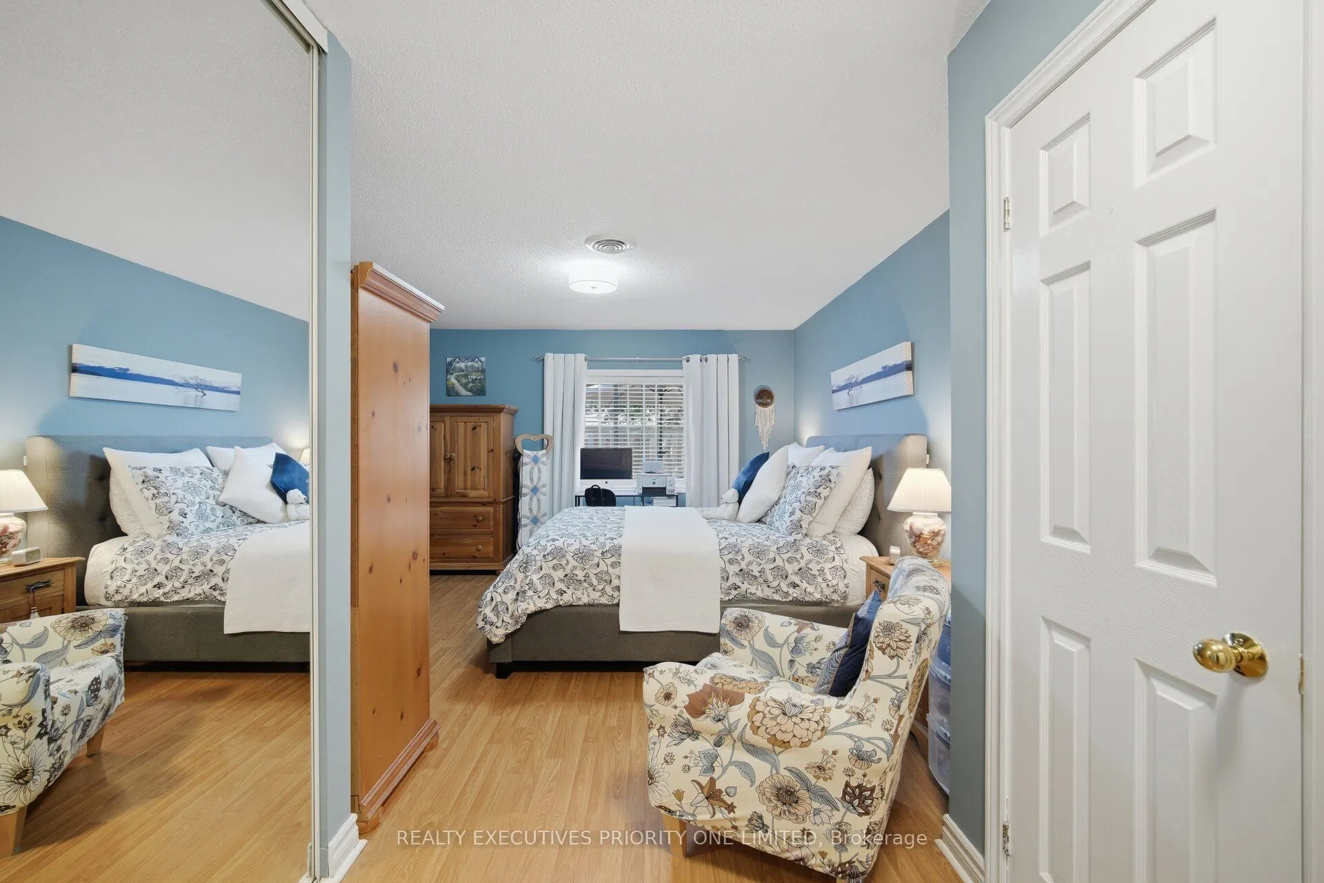 77 Mill Street E #2