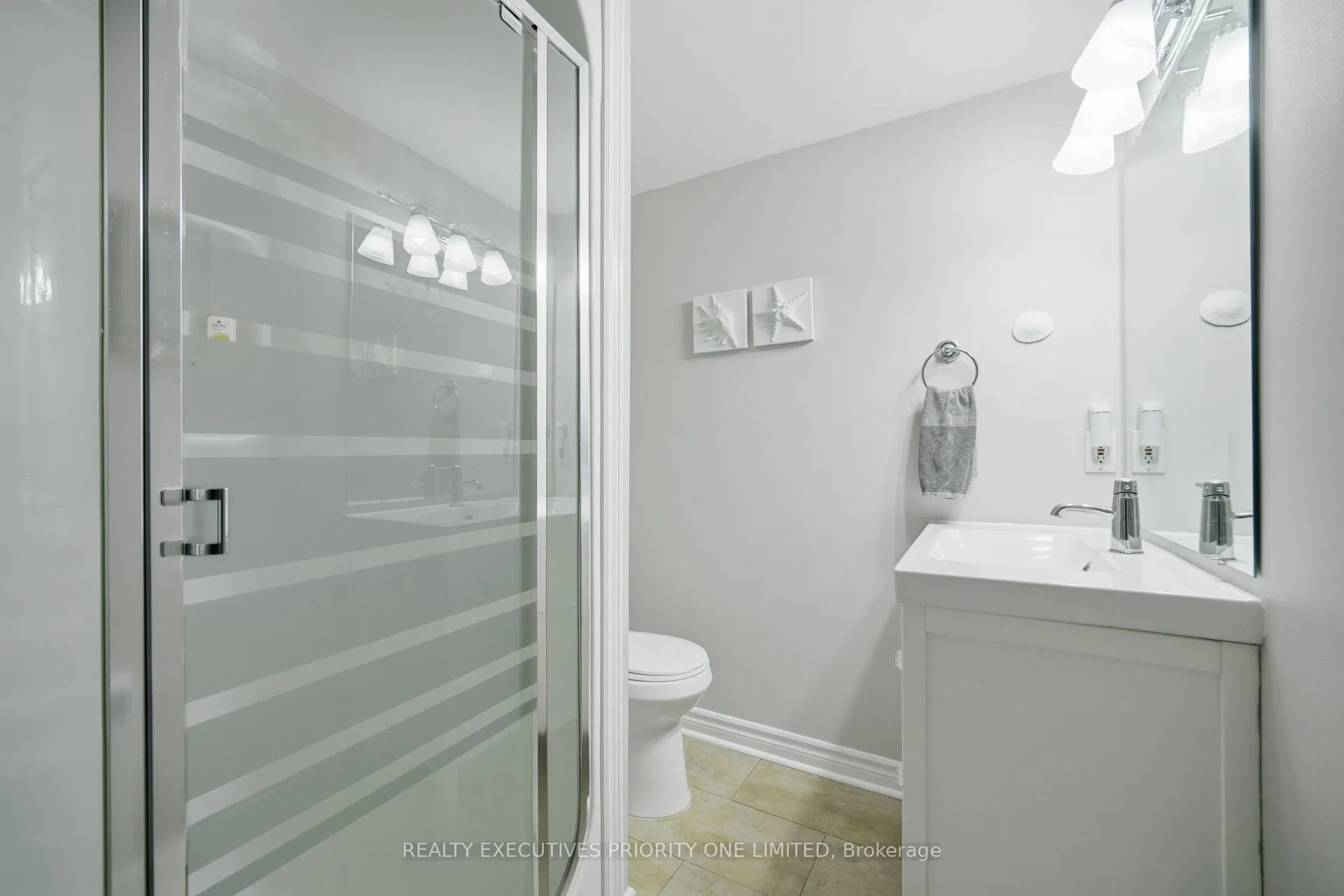 77 Mill Street E #2